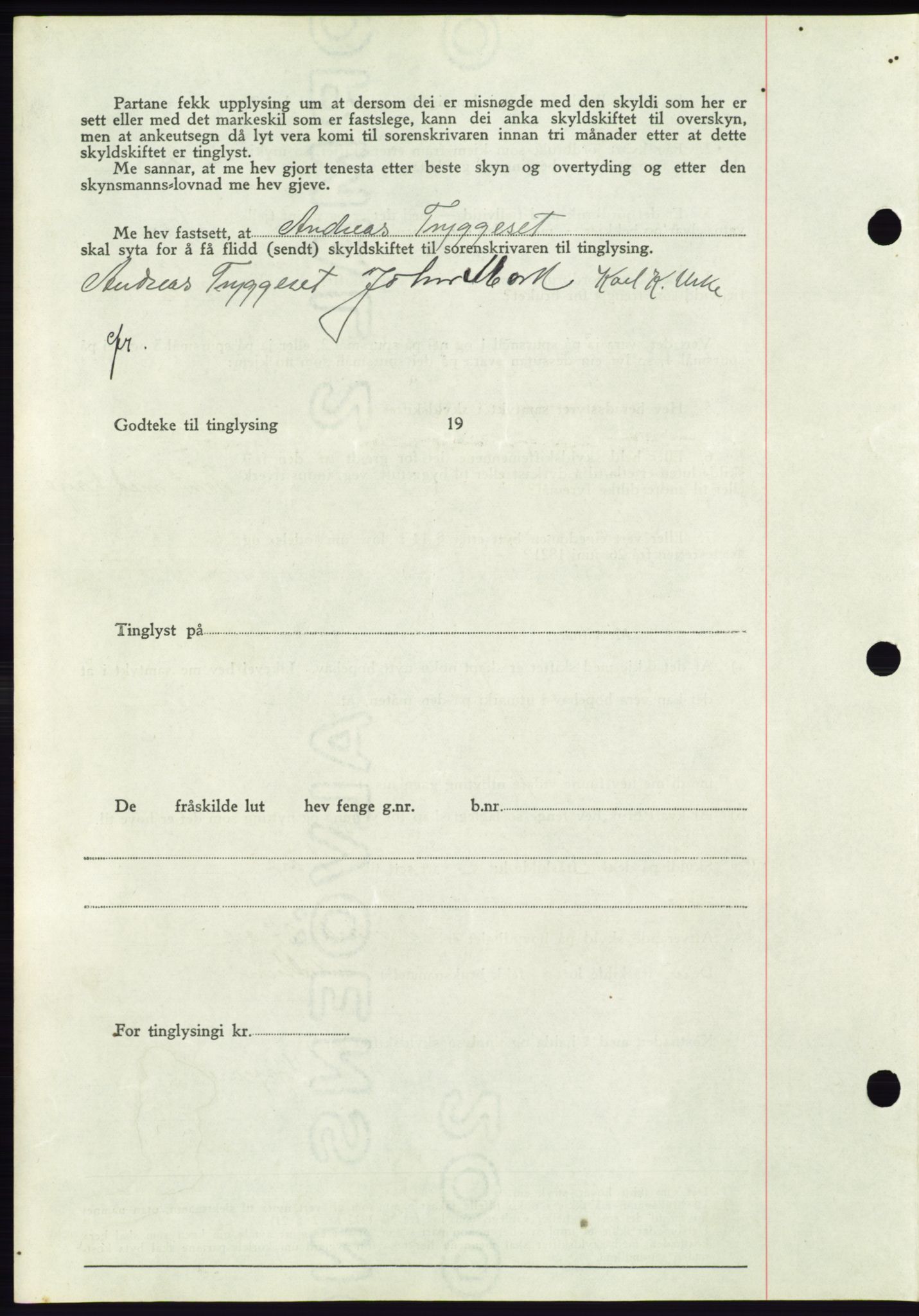 Søre Sunnmøre sorenskriveri, AV/SAT-A-4122/1/2/2C/L0068: Mortgage book no. 62, 1939-1939, Diary no: : 810/1939