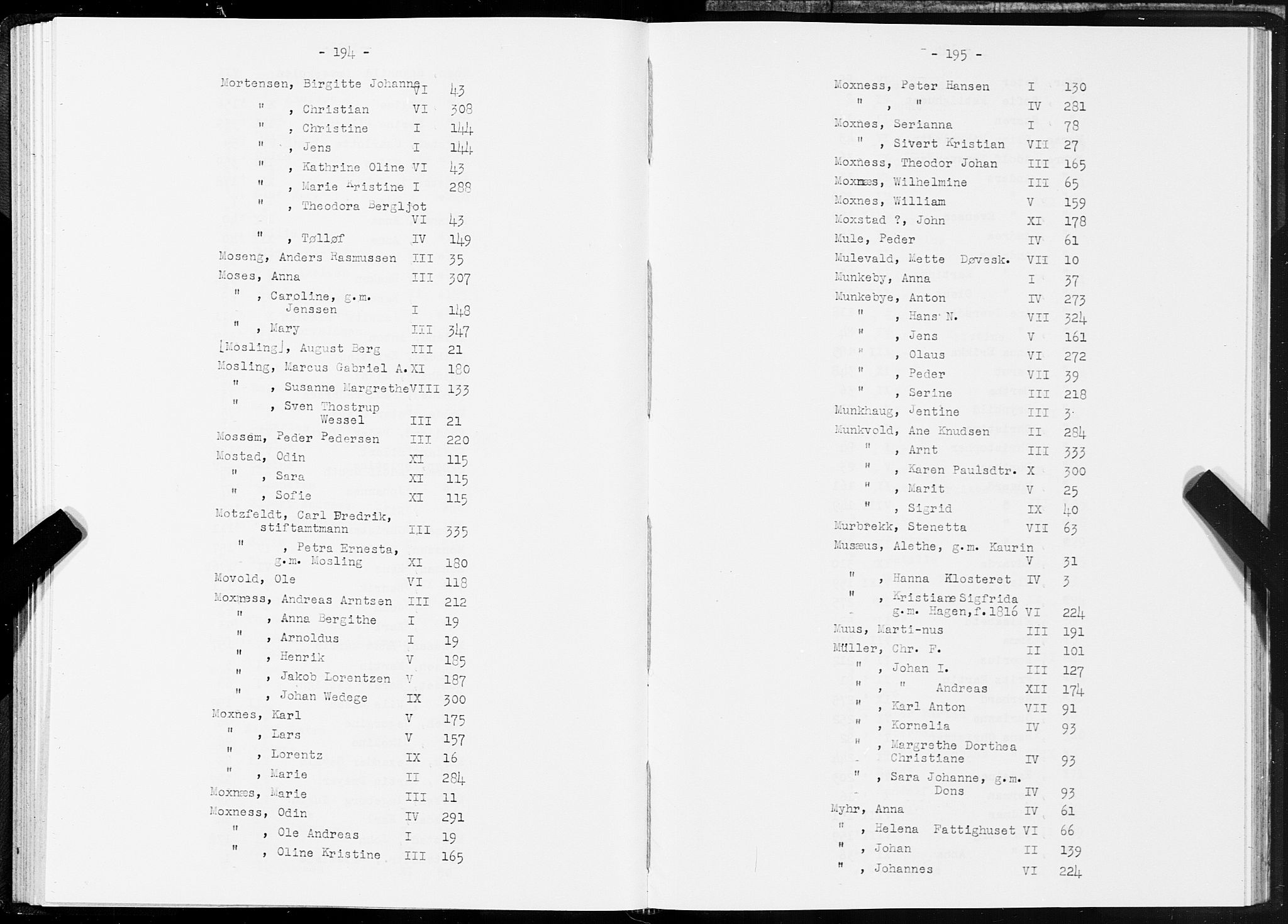 SAT, 1875 census for 1601 Trondheim, 1875, p. 194-195