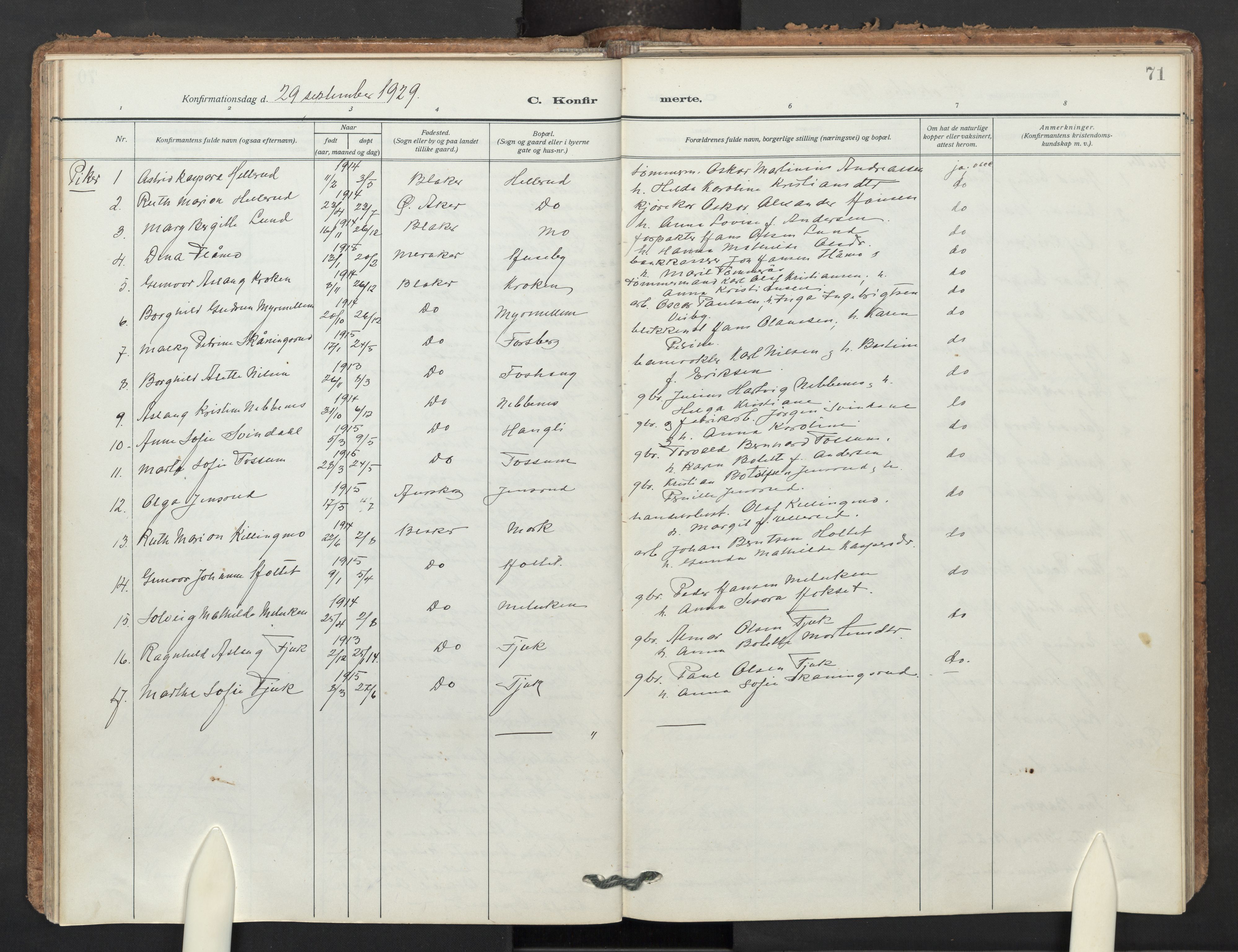 Aurskog prestekontor Kirkebøker, AV/SAO-A-10304a/F/Fb: Parish register (official) no. II 5, 1918-1948, p. 71