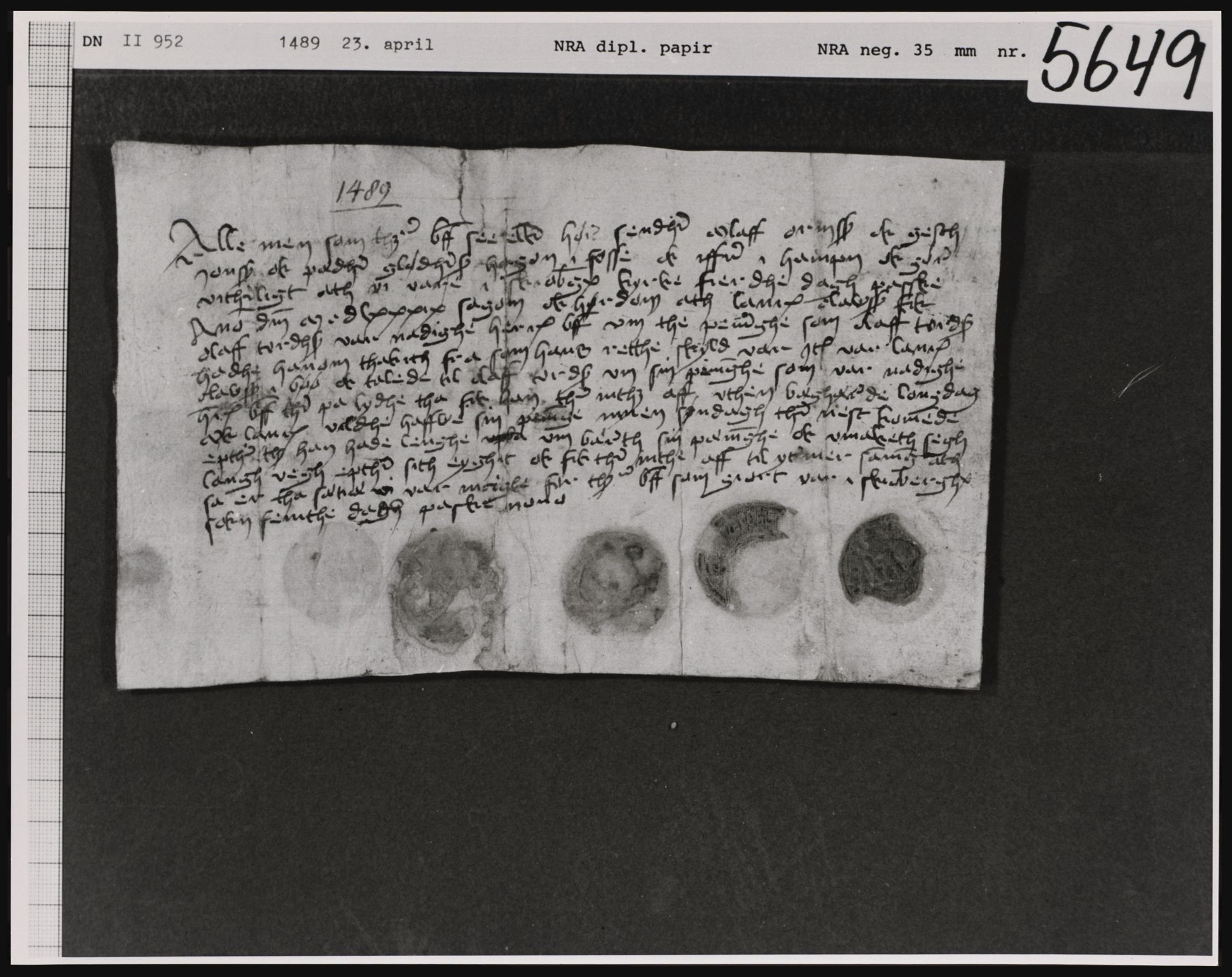 Riksarkivets diplomsamling, AV/RA-EA-5965/F02, 1395-1570, p. 393