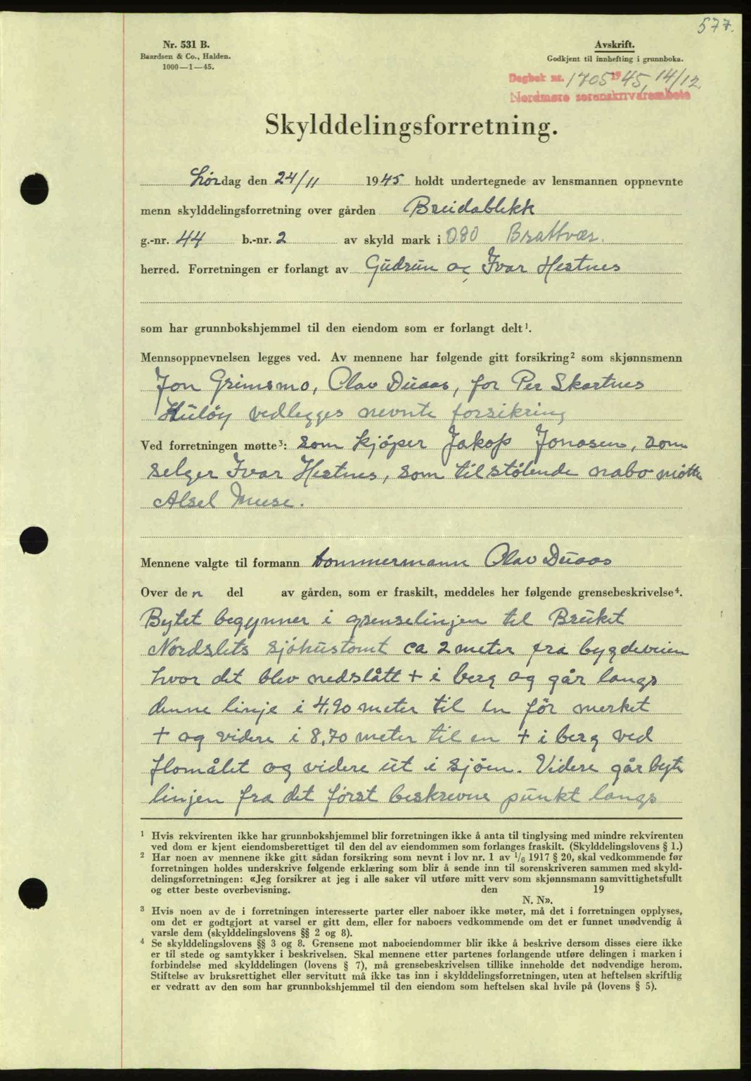 Nordmøre sorenskriveri, AV/SAT-A-4132/1/2/2Ca: Mortgage book no. A100a, 1945-1945, Diary no: : 1705/1945