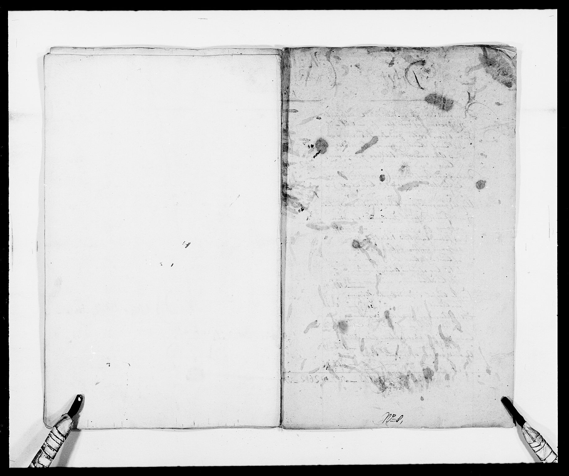 Rentekammeret inntil 1814, Reviderte regnskaper, Fogderegnskap, AV/RA-EA-4092/R42/L2543: Mandal fogderi, 1688-1691, p. 117