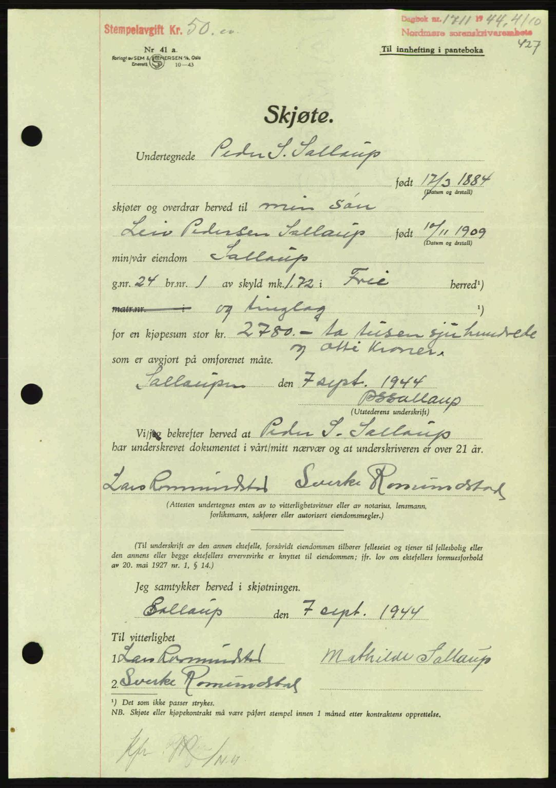 Nordmøre sorenskriveri, AV/SAT-A-4132/1/2/2Ca: Mortgage book no. A98, 1944-1944, Diary no: : 1711/1944