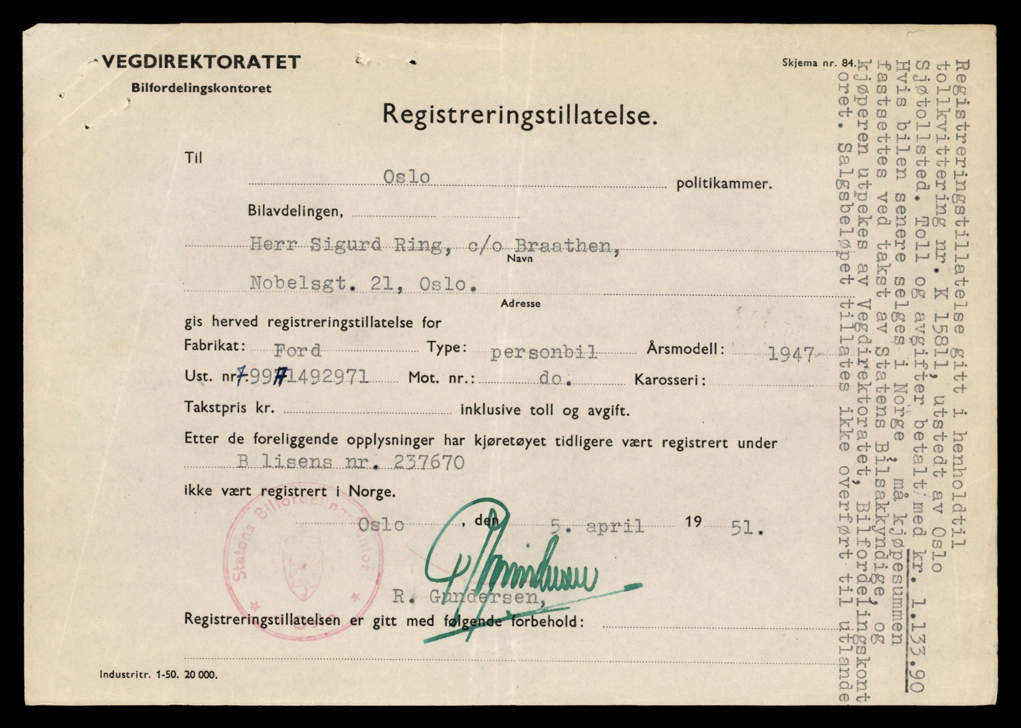 Møre og Romsdal vegkontor - Ålesund trafikkstasjon, AV/SAT-A-4099/F/Fe/L0044: Registreringskort for kjøretøy T 14205 - T 14319, 1927-1998, p. 2423