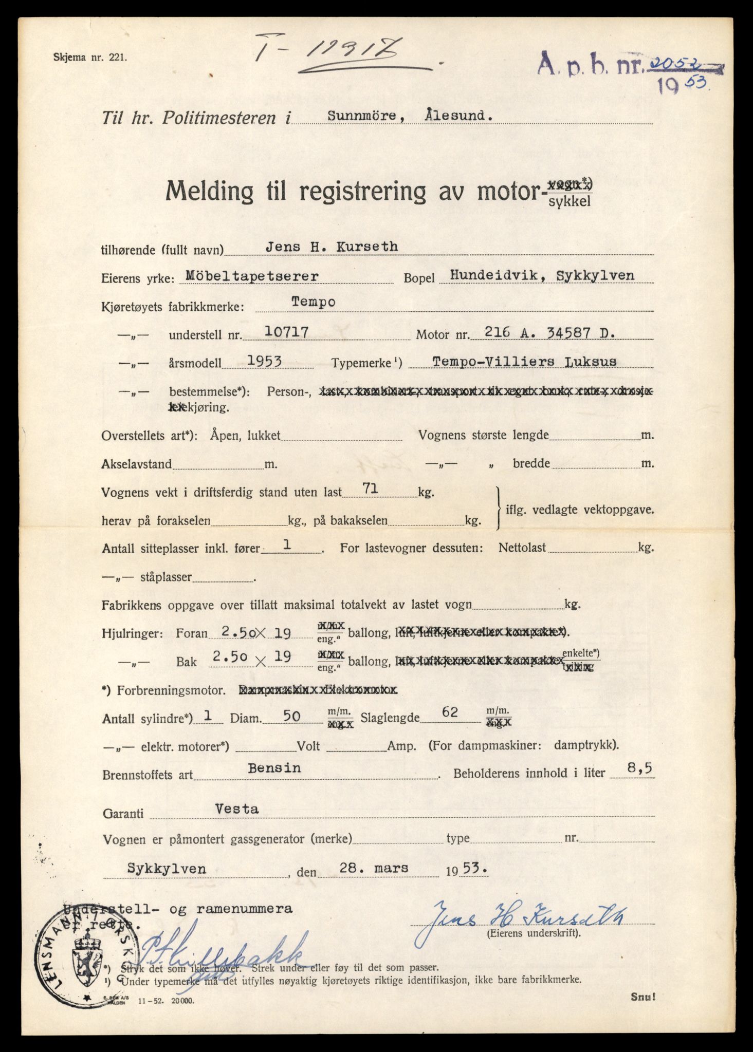 Møre og Romsdal vegkontor - Ålesund trafikkstasjon, AV/SAT-A-4099/F/Fe/L0031: Registreringskort for kjøretøy T 11800 - T 11996, 1927-1998, p. 2063