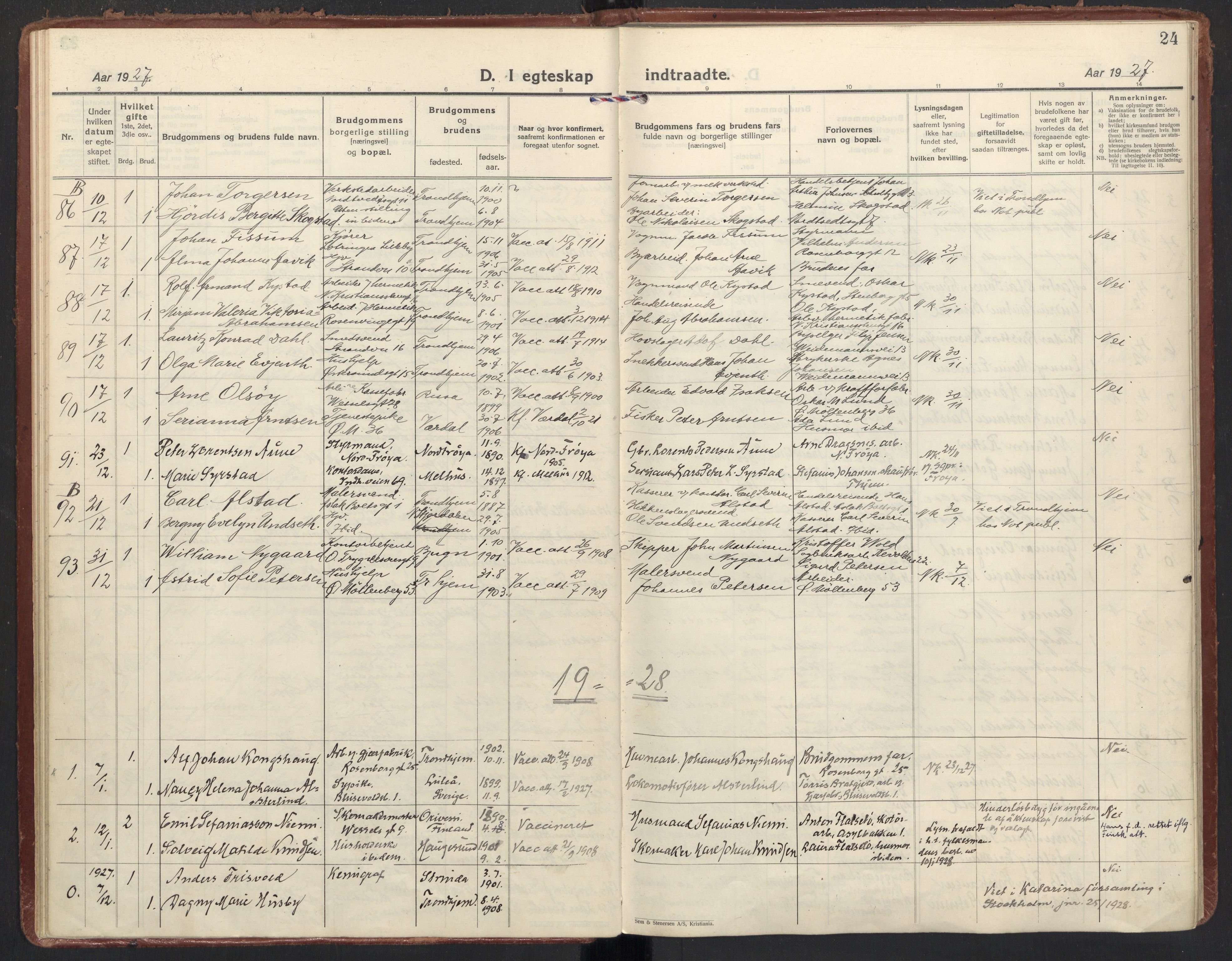 Ministerialprotokoller, klokkerbøker og fødselsregistre - Sør-Trøndelag, SAT/A-1456/605/L0249: Parish register (official) no. 605A11, 1925-1936, p. 24