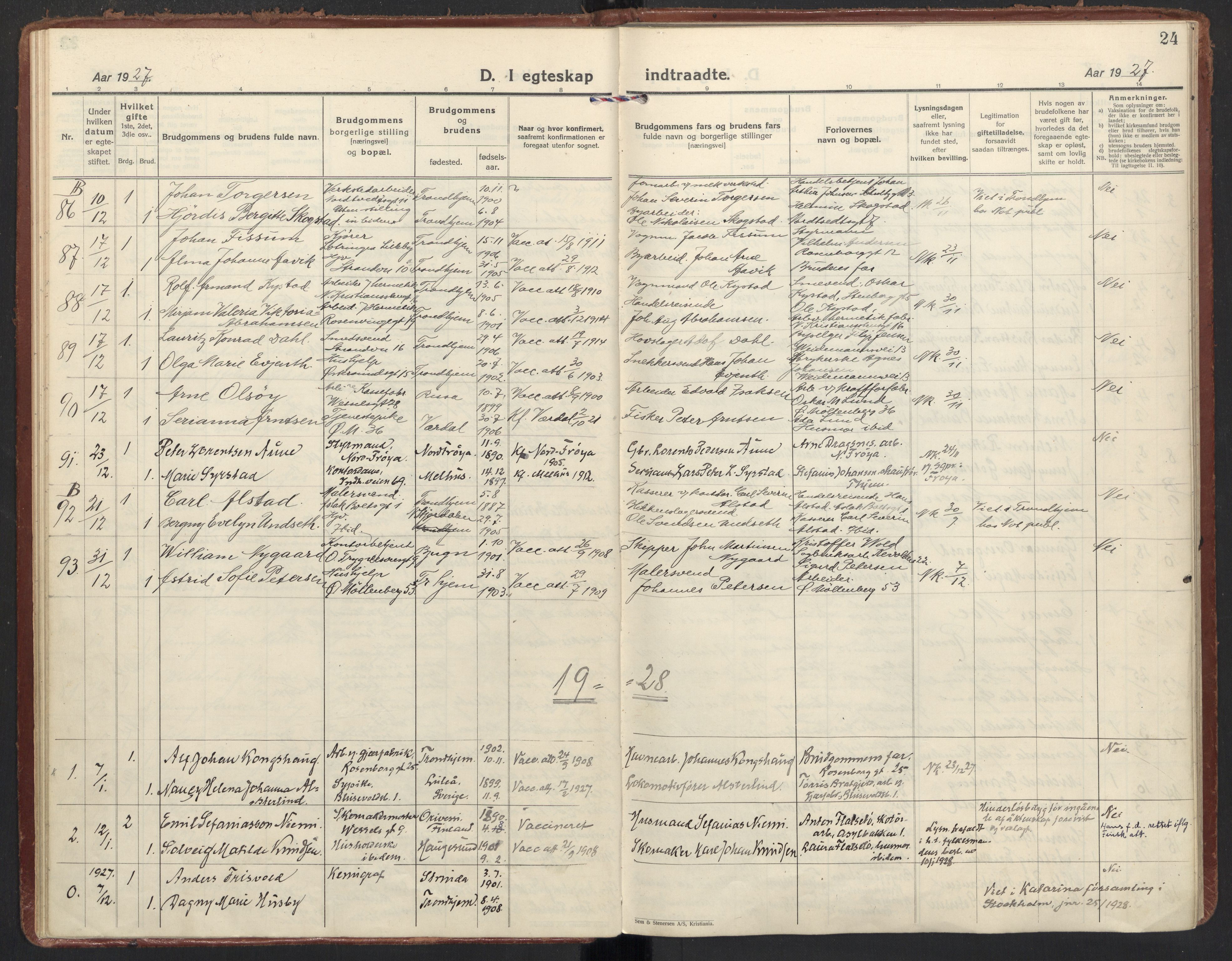 Ministerialprotokoller, klokkerbøker og fødselsregistre - Sør-Trøndelag, AV/SAT-A-1456/605/L0249: Parish register (official) no. 605A11, 1925-1936, p. 24