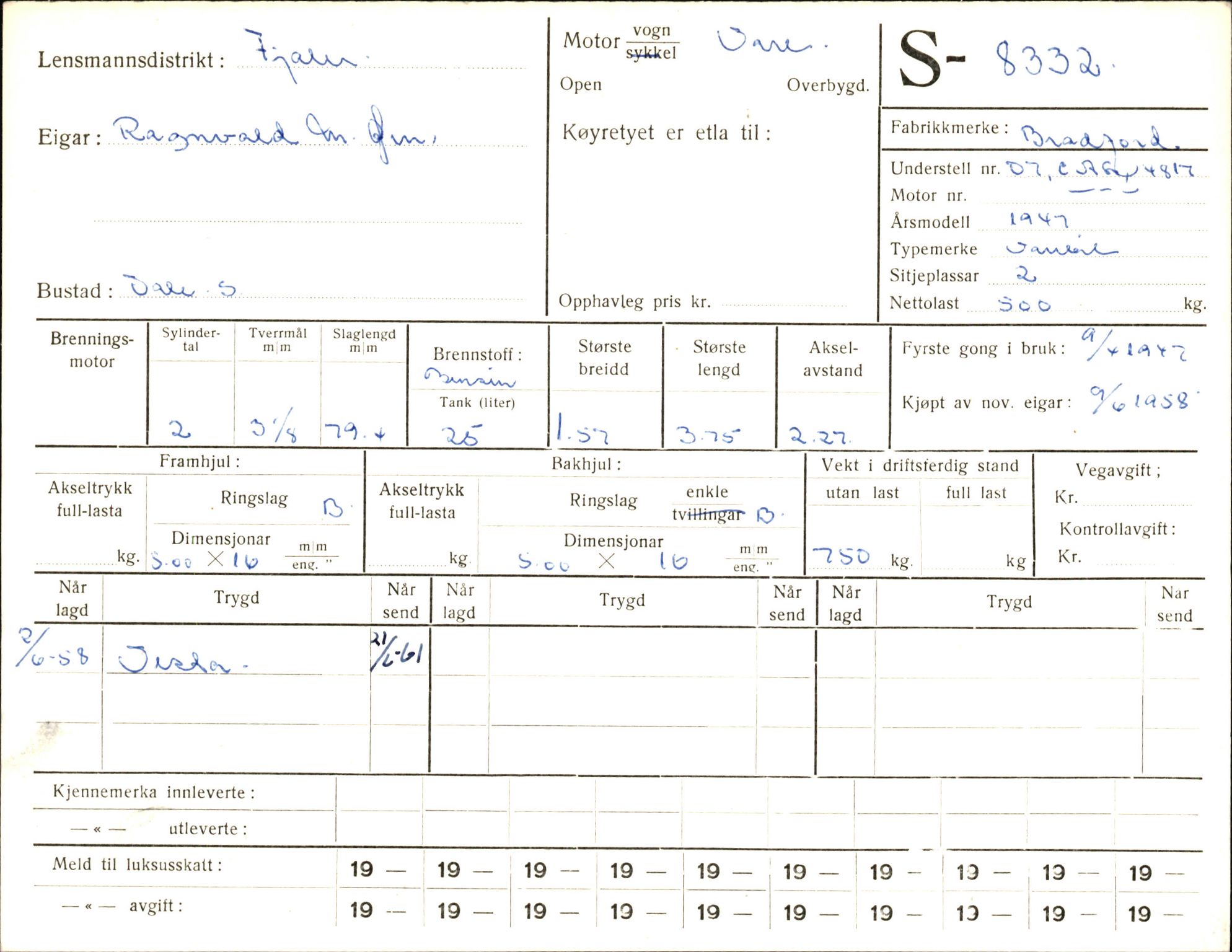 Statens vegvesen, Sogn og Fjordane vegkontor, AV/SAB-A-5301/4/F/L0006: Registerkort utmeldte Fjordane S8300-9500, 1930-1961, p. 44