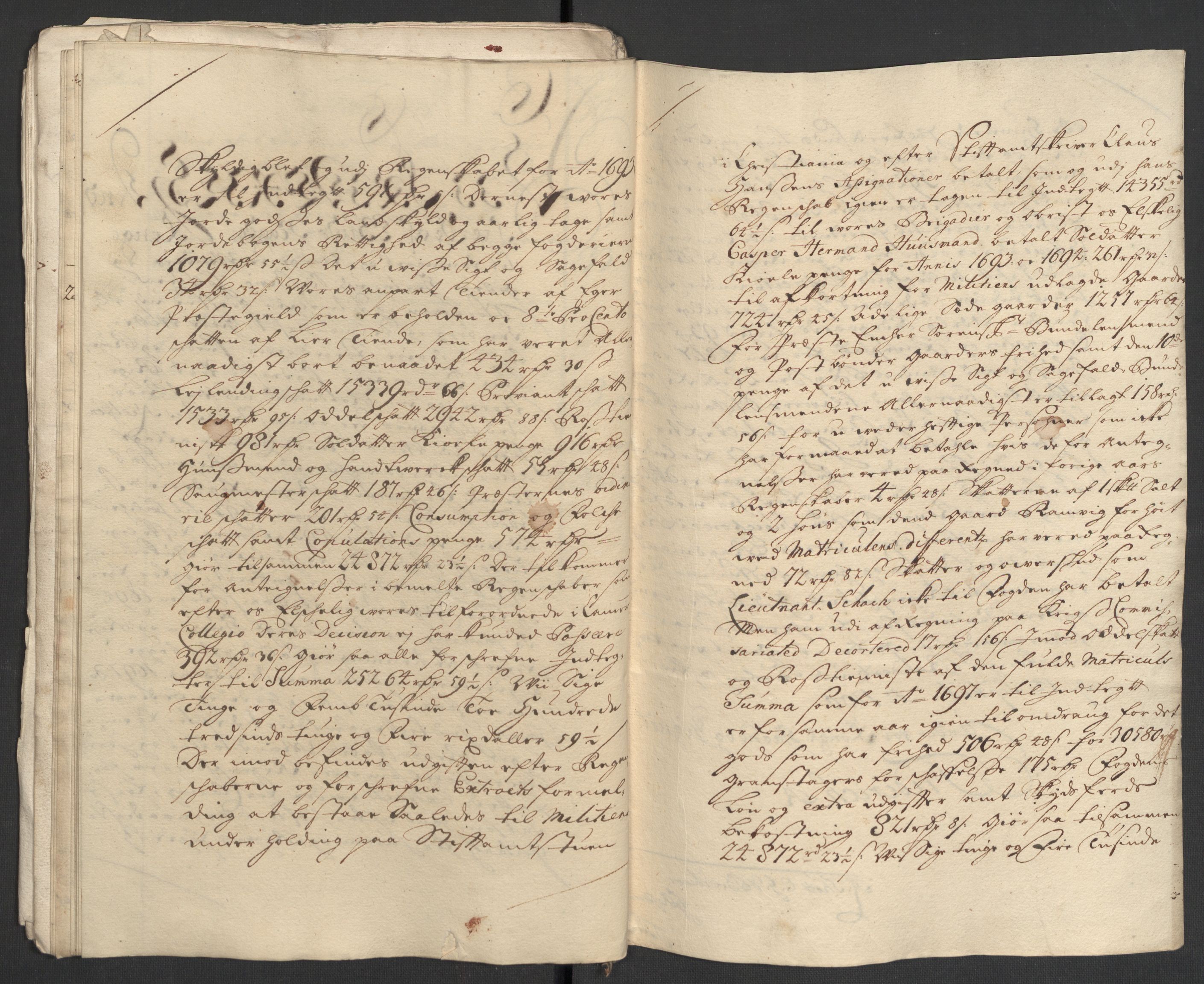 Rentekammeret inntil 1814, Reviderte regnskaper, Fogderegnskap, AV/RA-EA-4092/R30/L1695: Fogderegnskap Hurum, Røyken, Eiker og Lier, 1697, p. 309