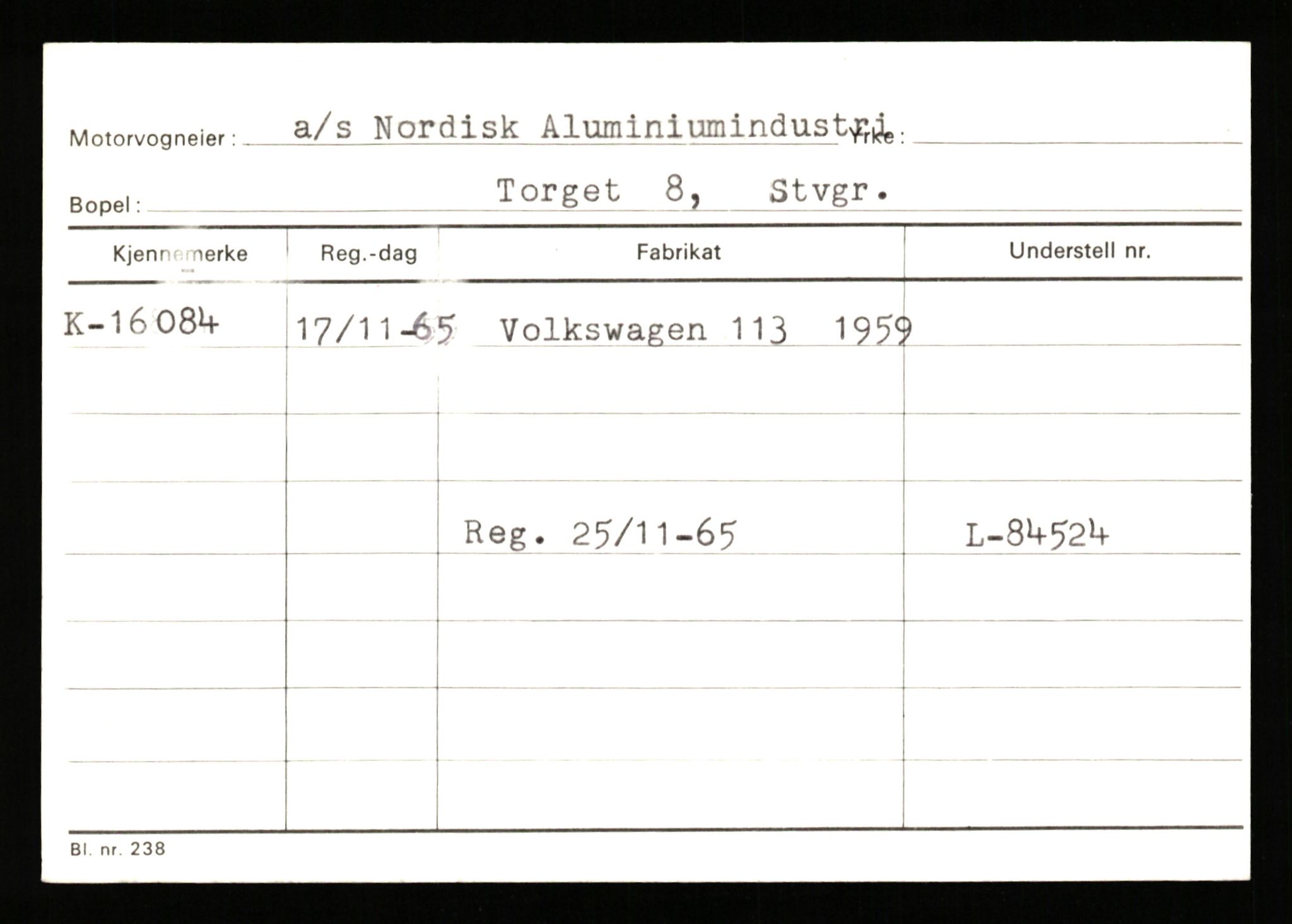 Stavanger trafikkstasjon, AV/SAST-A-101942/0/G/L0004: Registreringsnummer: 15497 - 22957, 1930-1971, p. 351