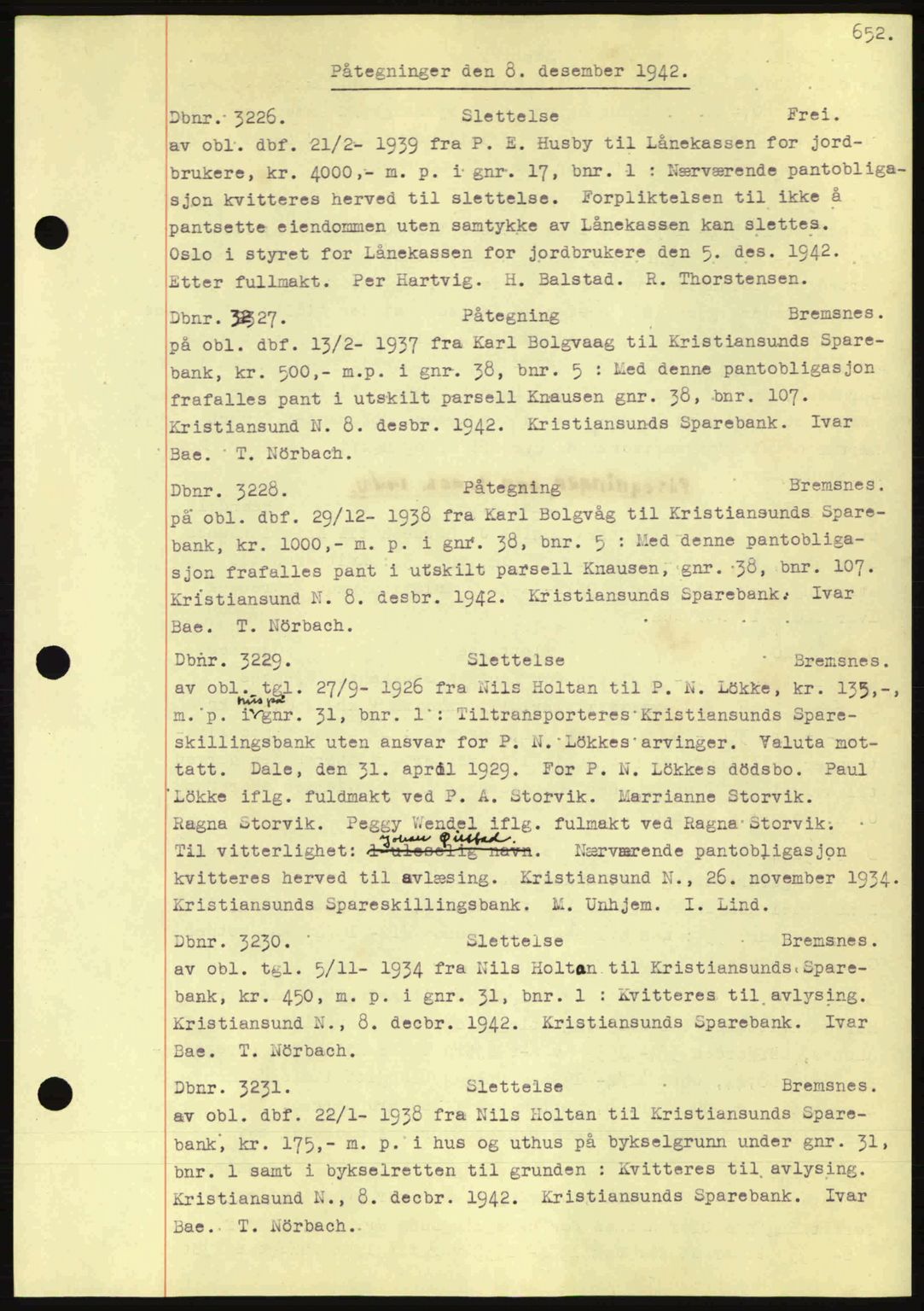 Nordmøre sorenskriveri, AV/SAT-A-4132/1/2/2Ca: Mortgage book no. C81, 1940-1945, Diary no: : 3226/1942