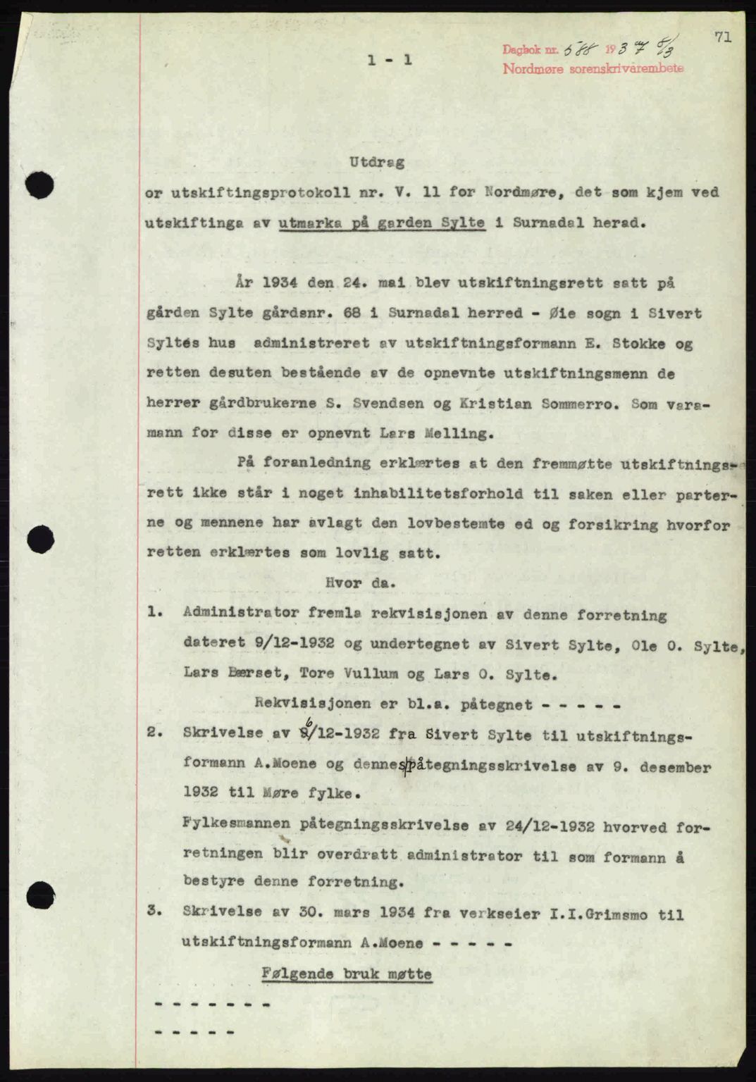 Nordmøre sorenskriveri, AV/SAT-A-4132/1/2/2Ca: Mortgage book no. A81, 1937-1937, Diary no: : 588/1937