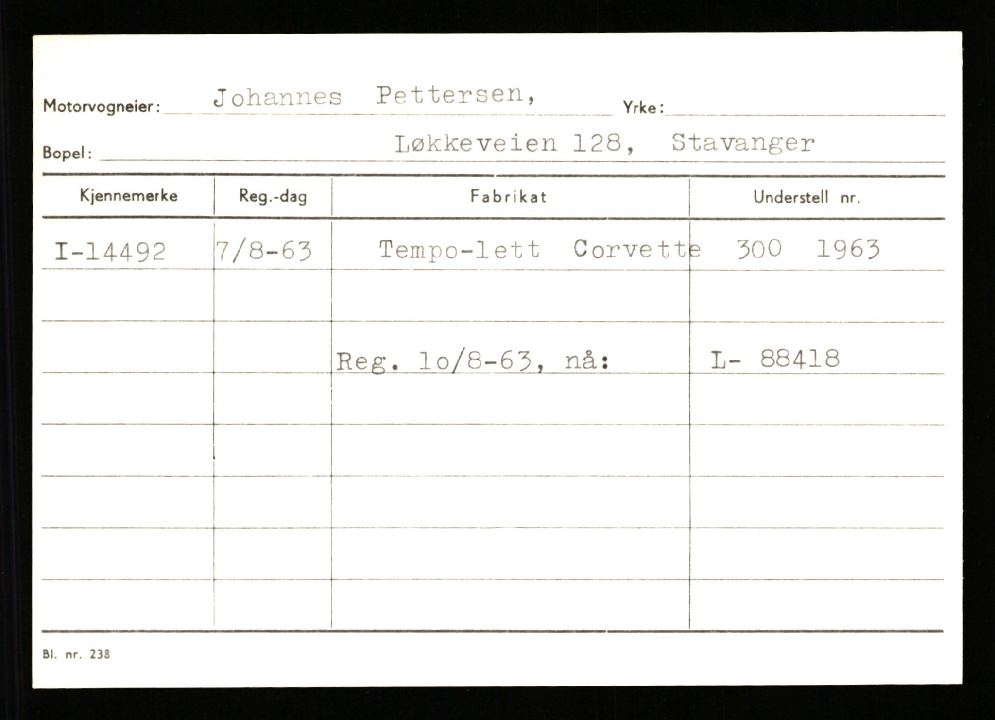 Stavanger trafikkstasjon, AV/SAST-A-101942/0/G/L0003: Registreringsnummer: 10466 - 15496, 1930-1971, p. 2696