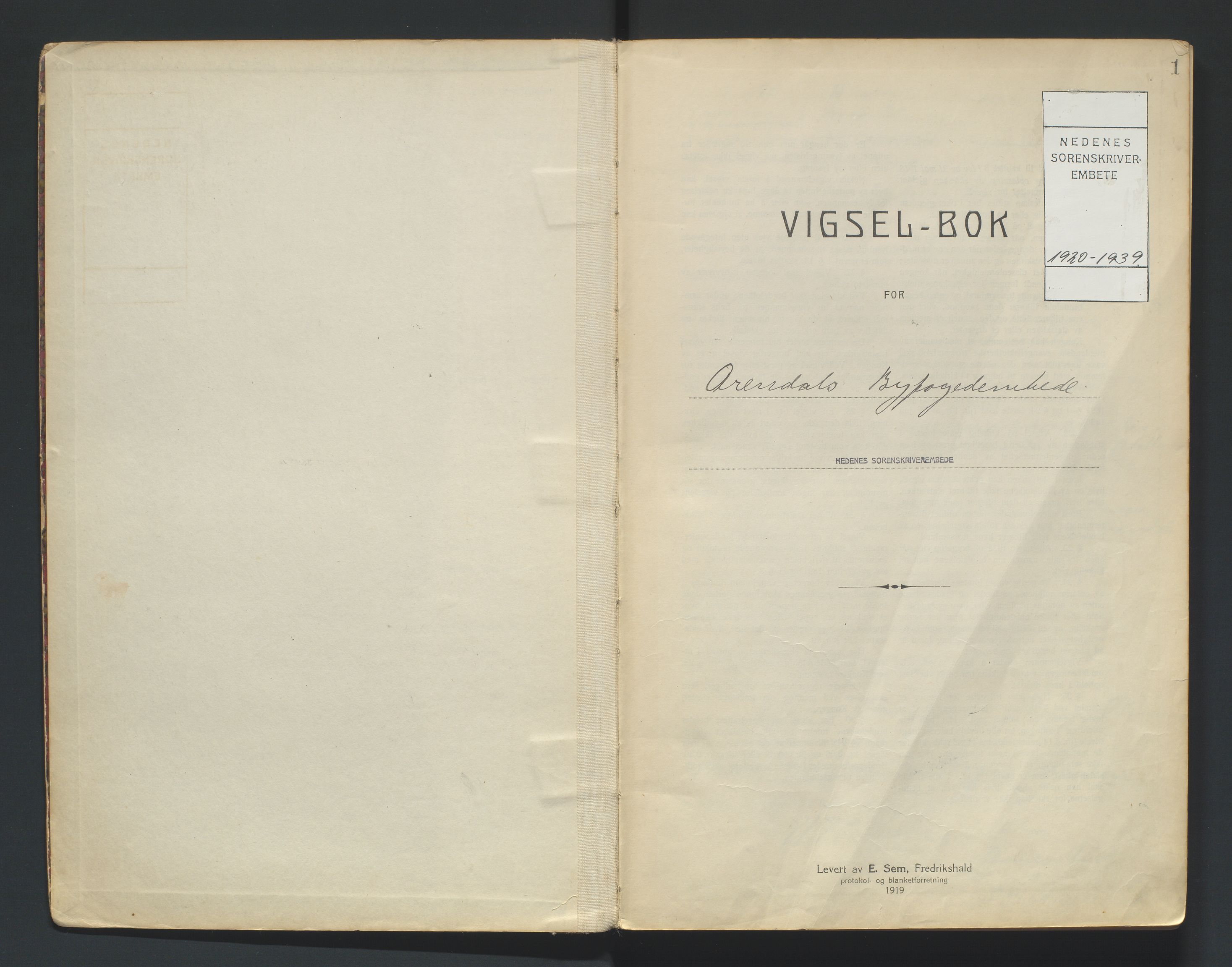 Nedenes sorenskriveri, AV/SAK-1221-0006/L/Ld/L0001/0003: Lysingsbøker, vigselsbøker / Vigselbok Arendal, 1920-1939, p. 1