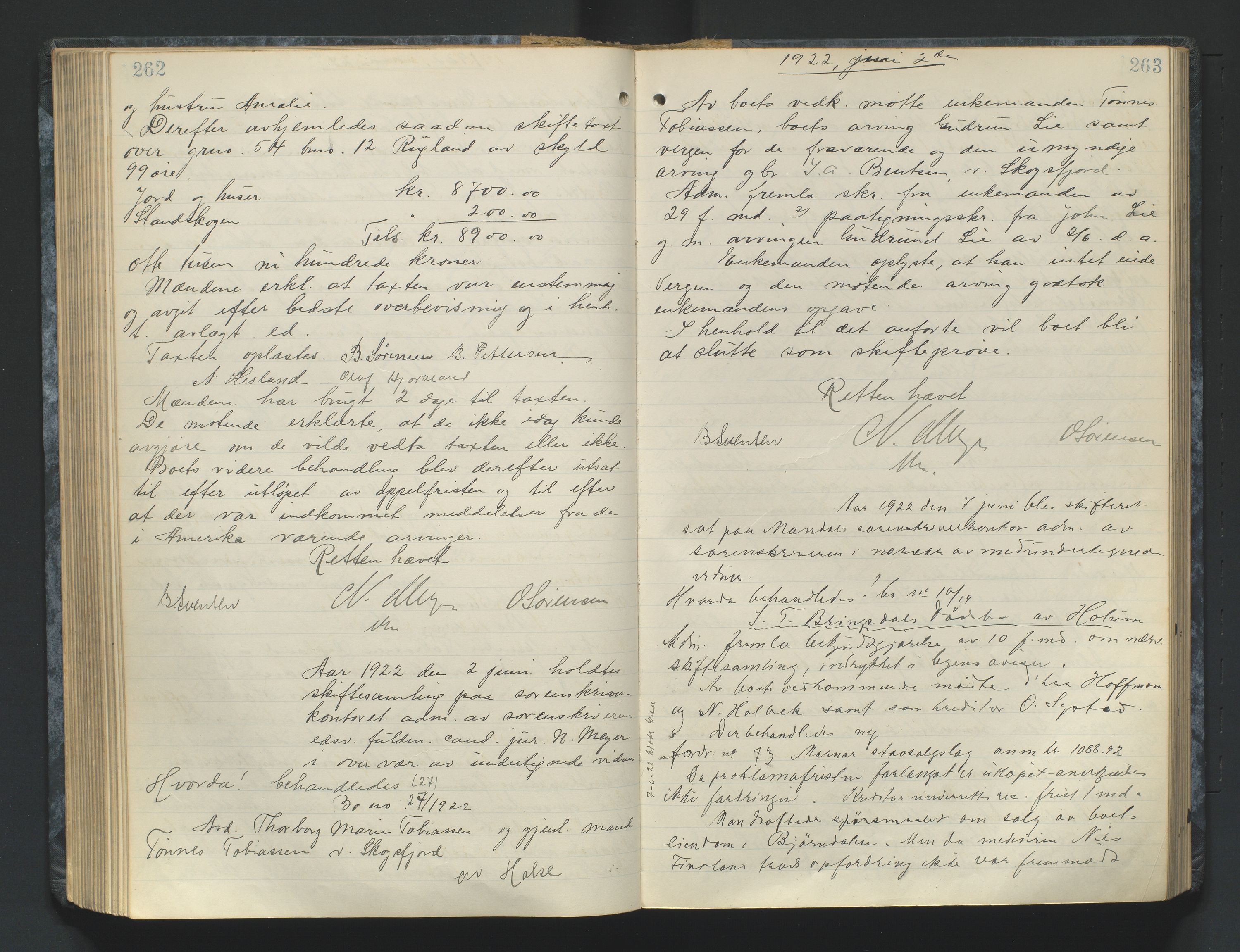 Mandal sorenskriveri, AV/SAK-1221-0005/001/H/Hc/L0084: Skifteforhandlingsprotokoll nr 16, 1921-1924, p. 262-263