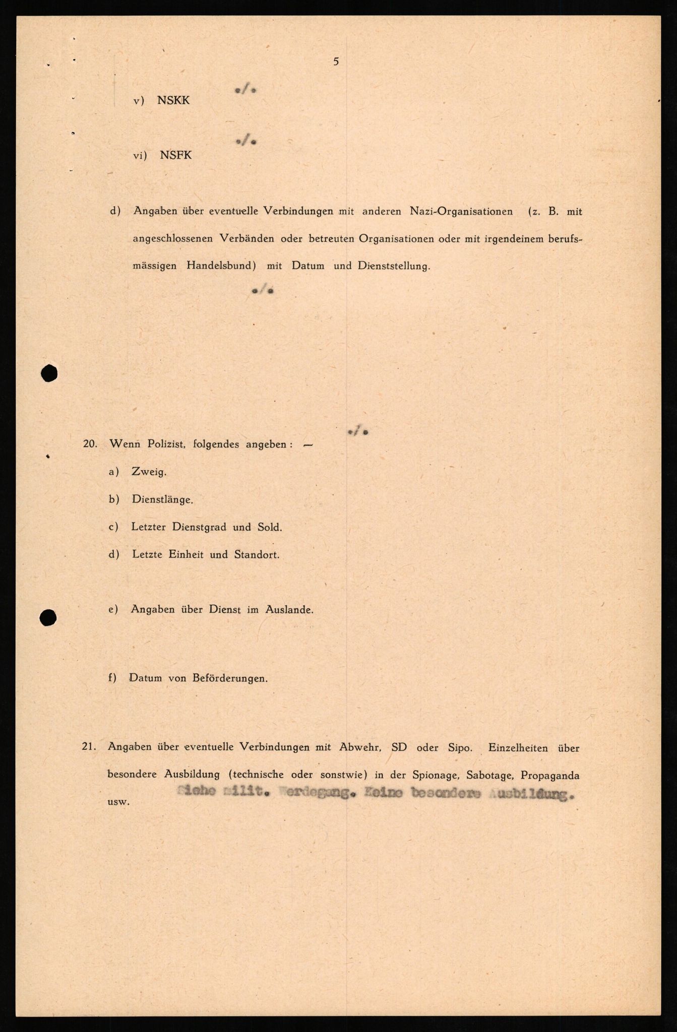 Forsvaret, Forsvarets overkommando II, AV/RA-RAFA-3915/D/Db/L0020: CI Questionaires. Tyske okkupasjonsstyrker i Norge. Tyskere., 1945-1946, p. 231