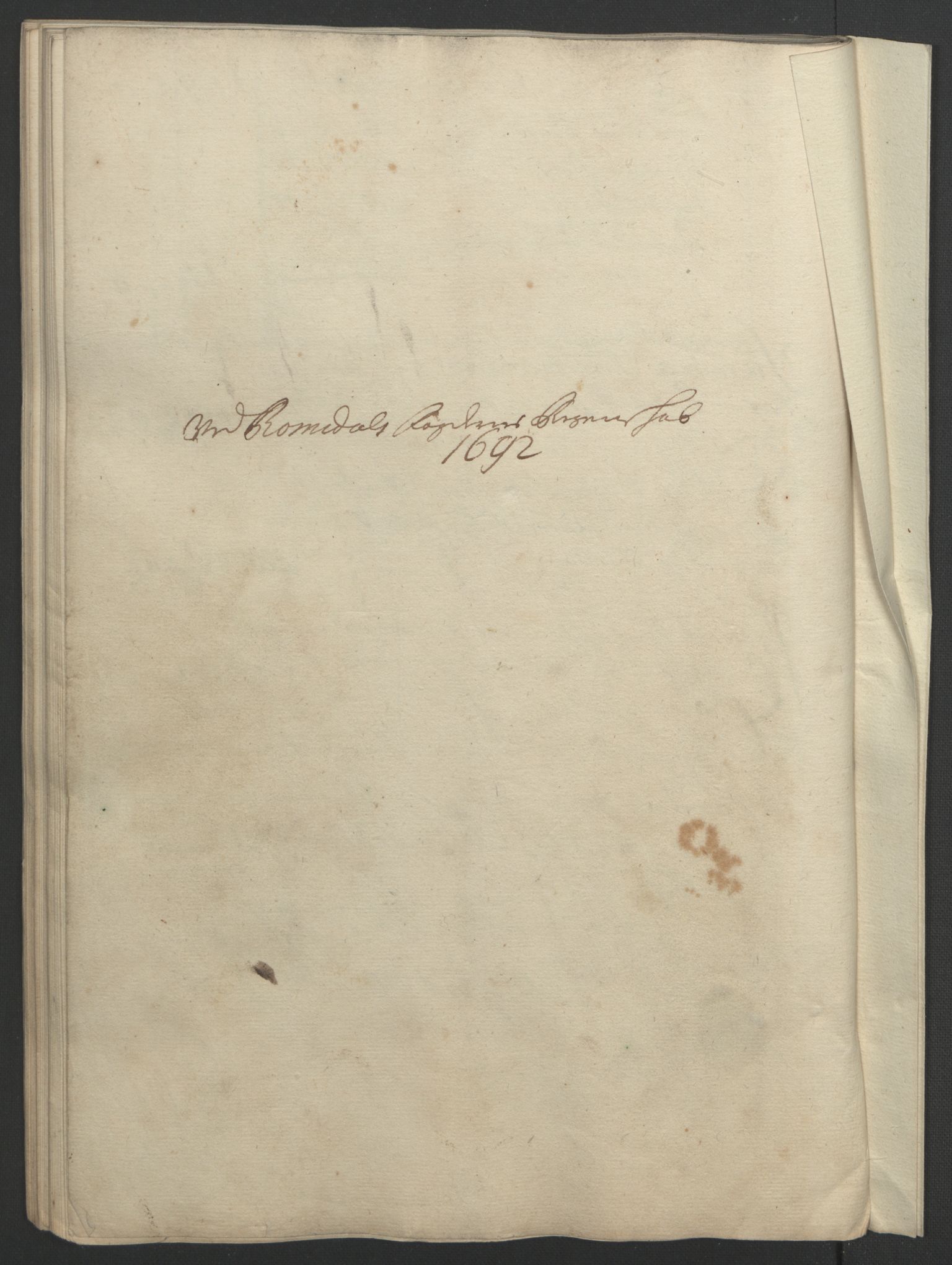 Rentekammeret inntil 1814, Reviderte regnskaper, Fogderegnskap, RA/EA-4092/R55/L3650: Fogderegnskap Romsdal, 1692, p. 69