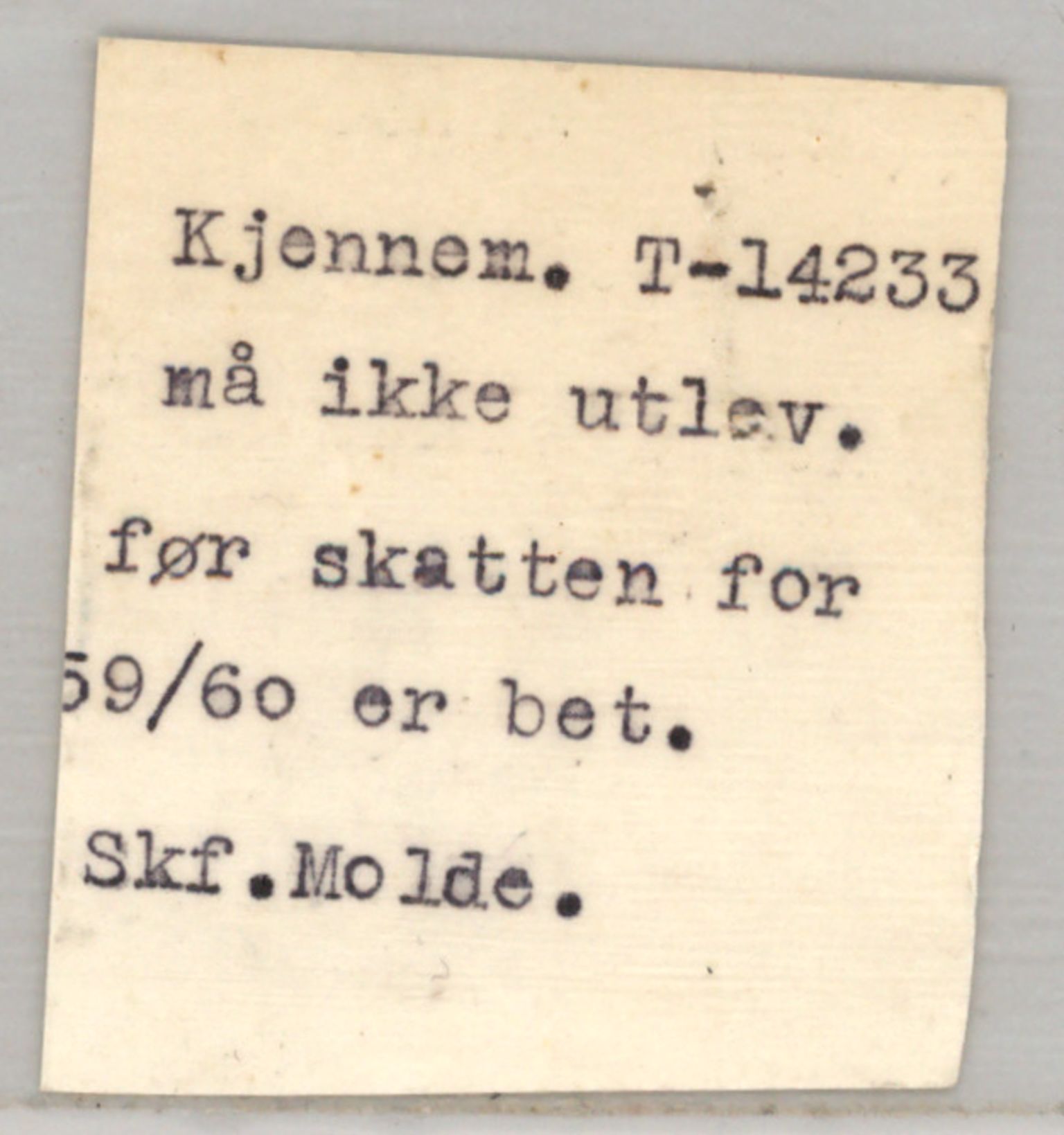 Møre og Romsdal vegkontor - Ålesund trafikkstasjon, AV/SAT-A-4099/F/Fe/L0044: Registreringskort for kjøretøy T 14205 - T 14319, 1927-1998, p. 828
