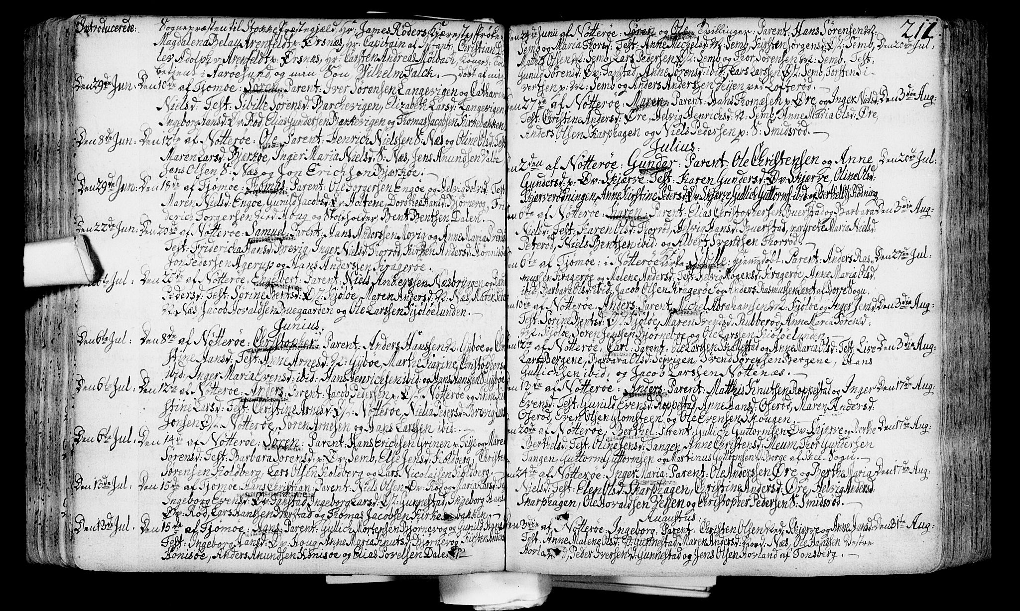 Nøtterøy kirkebøker, AV/SAKO-A-354/F/Fa/L0002: Parish register (official) no. I 2, 1738-1790, p. 211