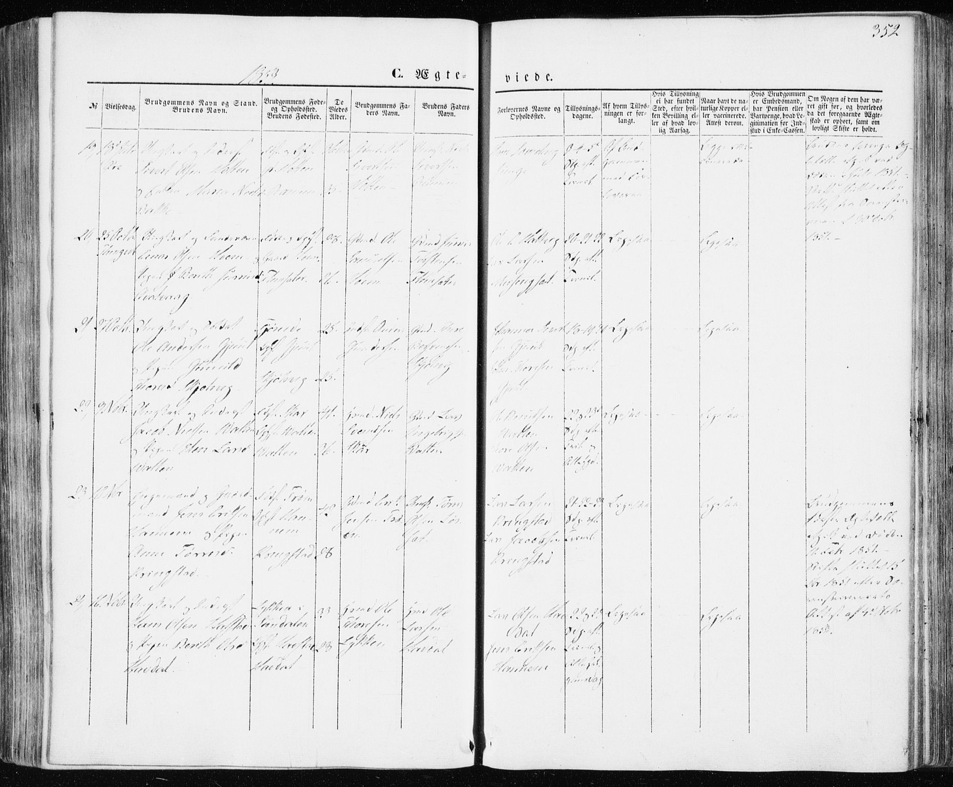 Ministerialprotokoller, klokkerbøker og fødselsregistre - Møre og Romsdal, AV/SAT-A-1454/586/L0984: Parish register (official) no. 586A10, 1844-1856, p. 352