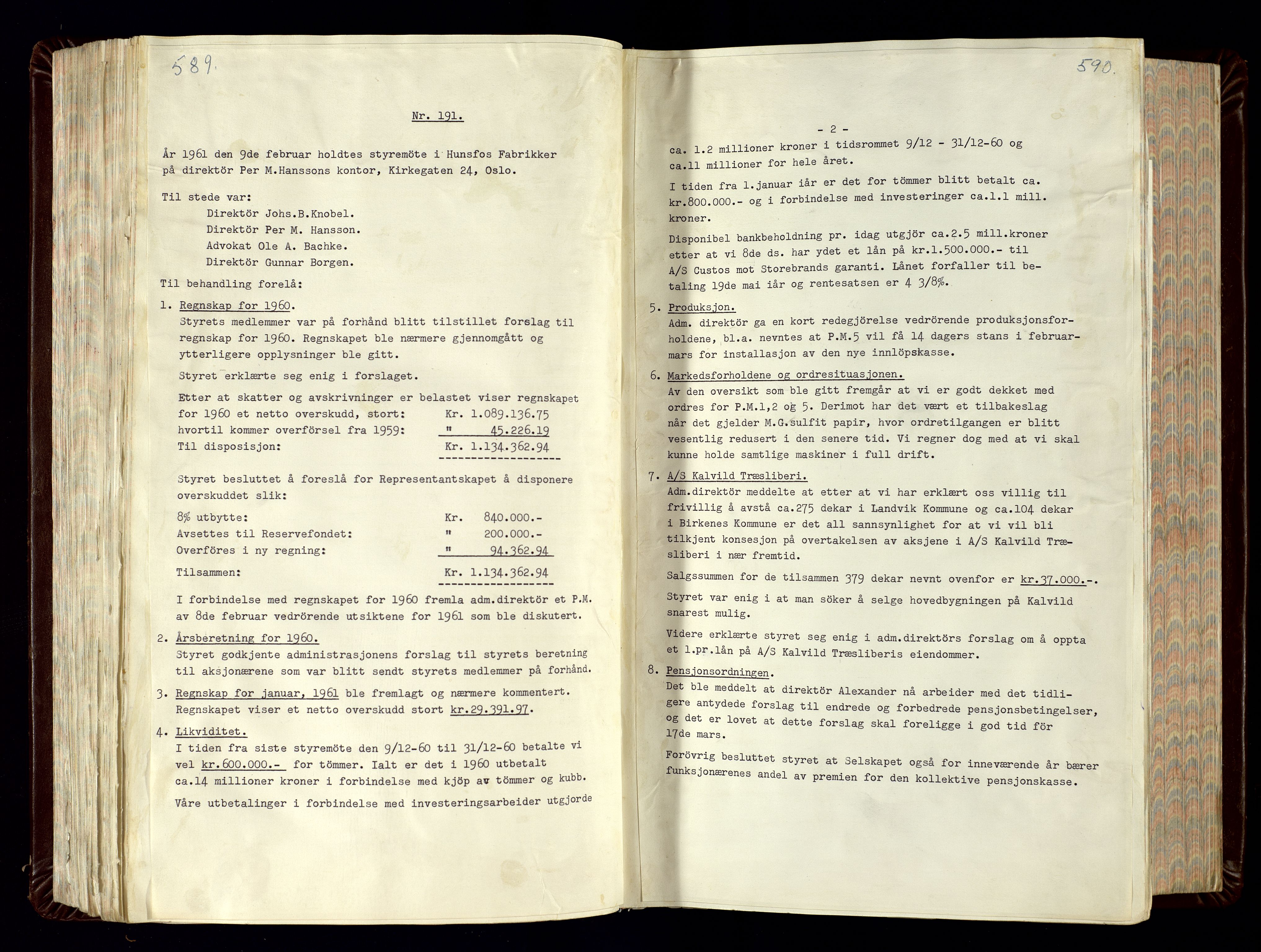 Hunsfos fabrikker, SAK/D/1440/02/L0007: Referatprotokoll fra styremøter (møte nr 114-221), 1951-1964, p. 589-590