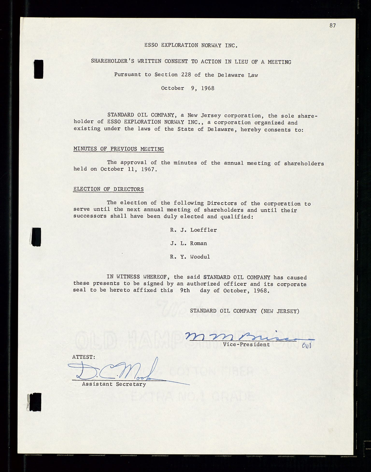 Pa 1512 - Esso Exploration and Production Norway Inc., SAST/A-101917/A/Aa/L0001/0001: Styredokumenter / Corporate records, By-Laws, Board meeting minutes, Incorporations, 1965-1975, p. 87