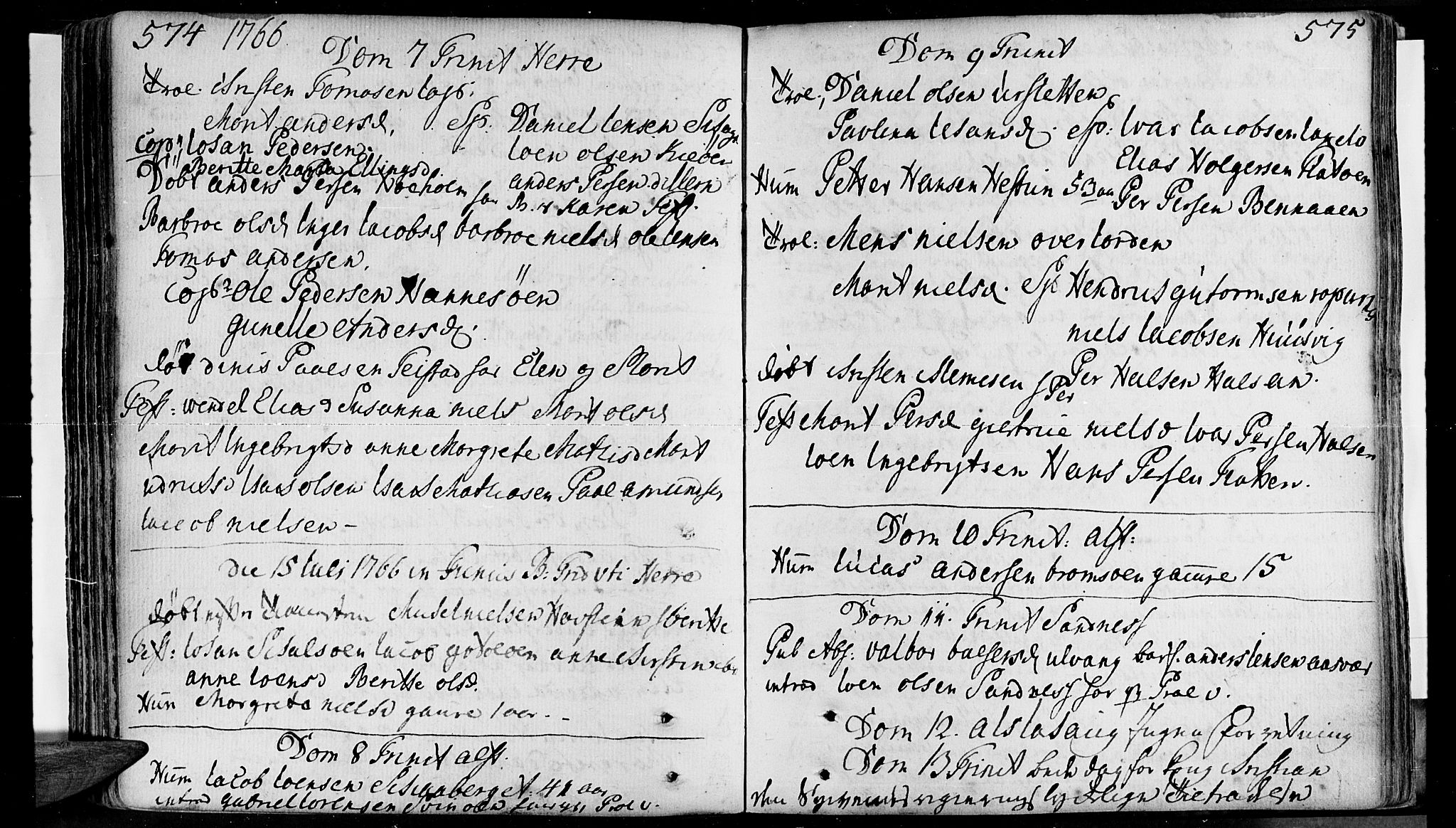 Ministerialprotokoller, klokkerbøker og fødselsregistre - Nordland, AV/SAT-A-1459/830/L0434: Parish register (official) no. 830A03, 1737-1767, p. 574-575
