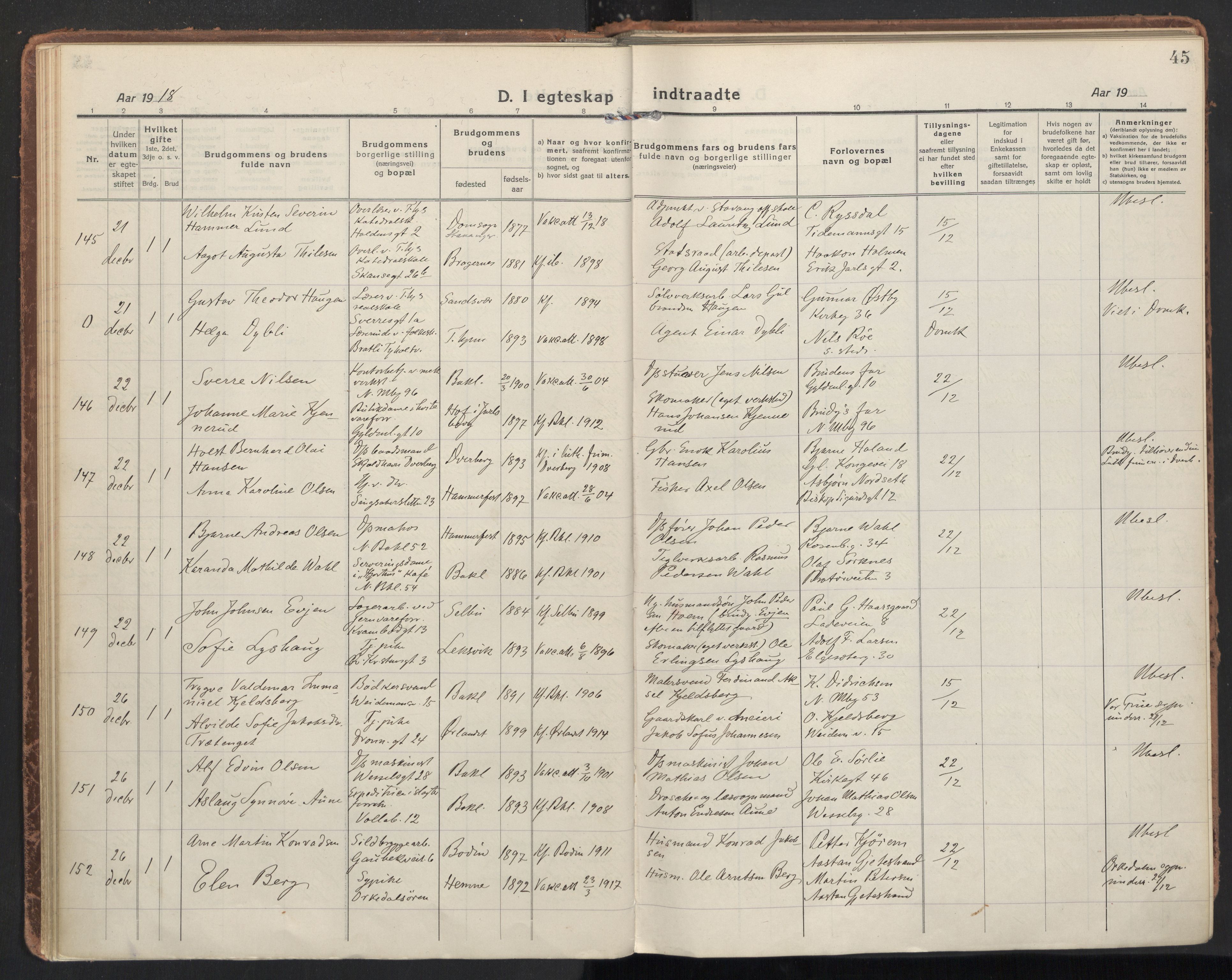 Ministerialprotokoller, klokkerbøker og fødselsregistre - Sør-Trøndelag, AV/SAT-A-1456/604/L0206: Parish register (official) no. 604A26, 1917-1931, p. 45