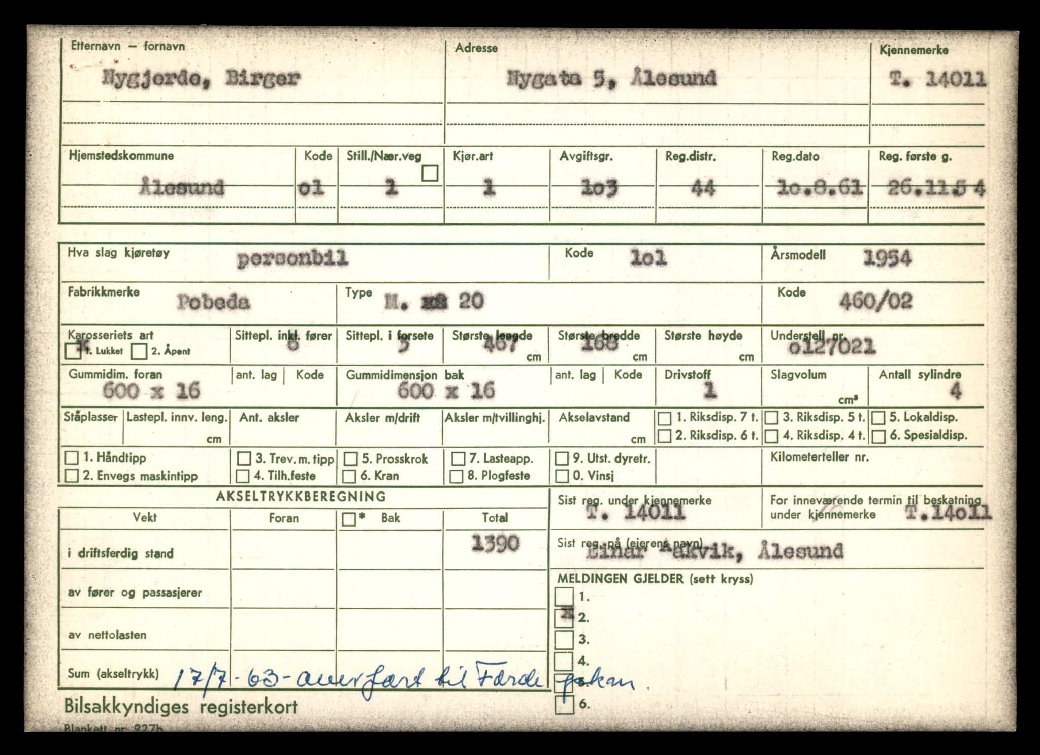 Møre og Romsdal vegkontor - Ålesund trafikkstasjon, AV/SAT-A-4099/F/Fe/L0042: Registreringskort for kjøretøy T 13906 - T 14079, 1927-1998, p. 1525