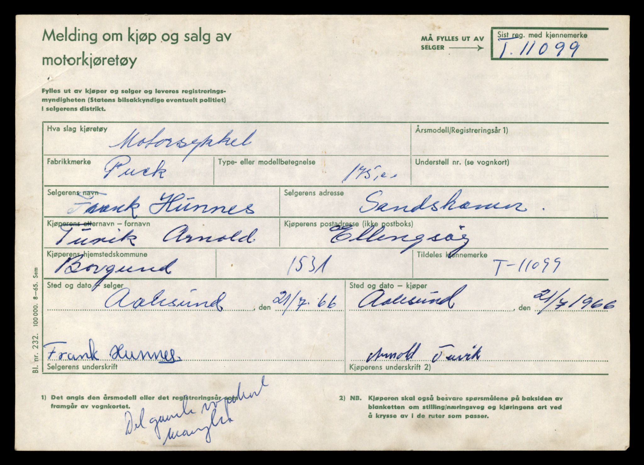 Møre og Romsdal vegkontor - Ålesund trafikkstasjon, AV/SAT-A-4099/F/Fe/L0026: Registreringskort for kjøretøy T 11046 - T 11160, 1927-1998, p. 1559