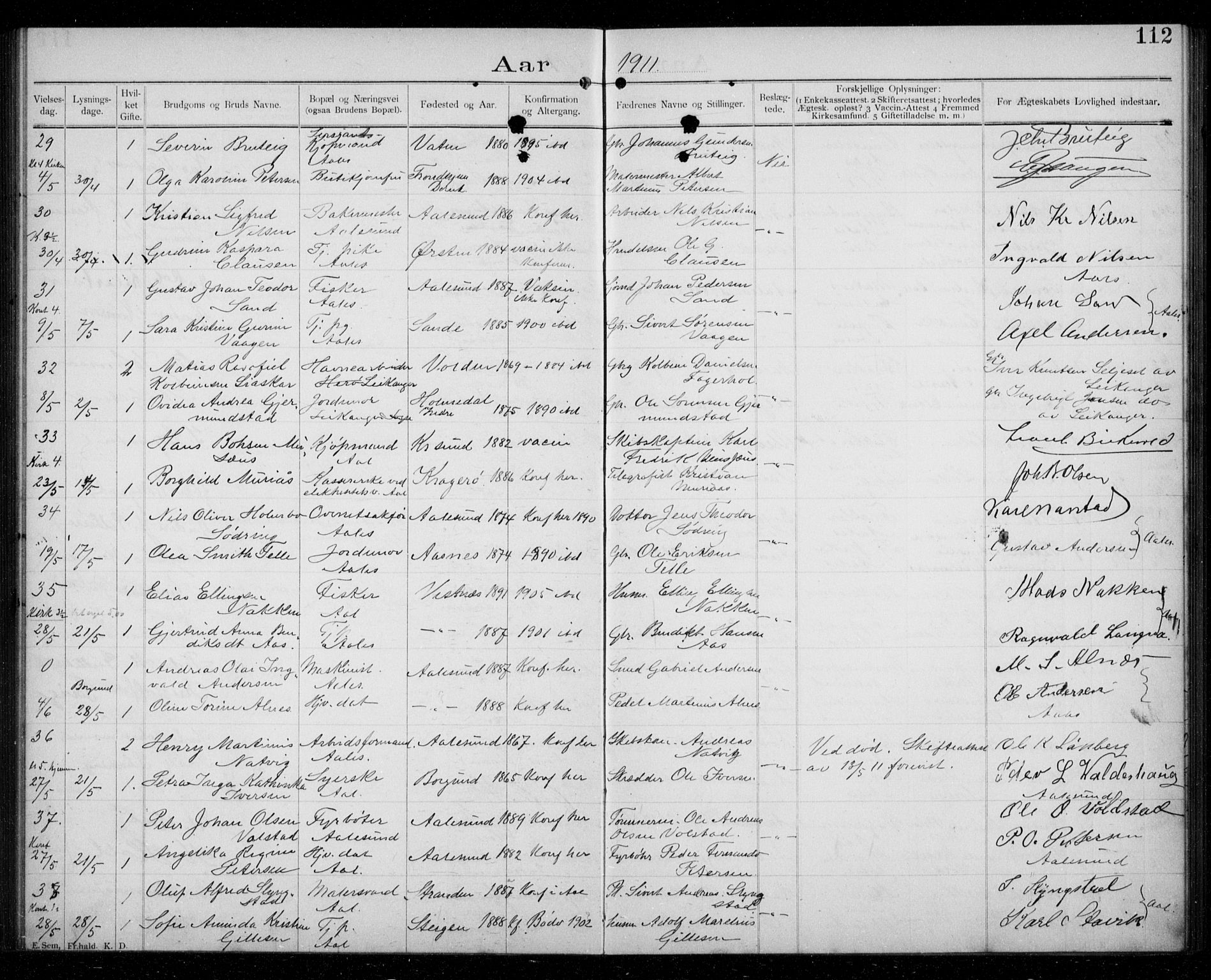 Ministerialprotokoller, klokkerbøker og fødselsregistre - Møre og Romsdal, AV/SAT-A-1454/529/L0458: Banns register no. 529A08, 1901-1918, p. 112