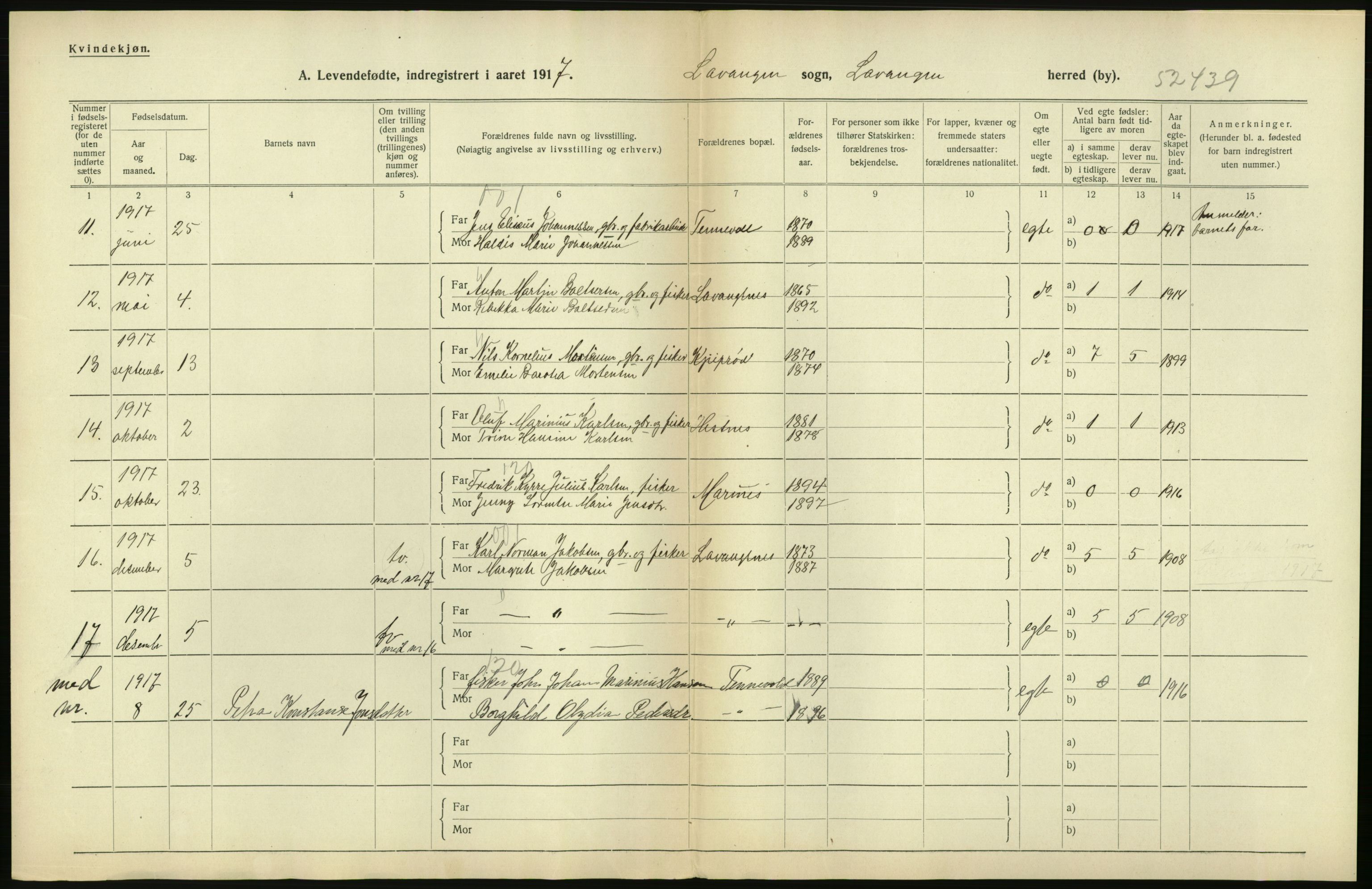 Statistisk sentralbyrå, Sosiodemografiske emner, Befolkning, AV/RA-S-2228/D/Df/Dfb/Dfbg/L0053: Tromsø amt: Levendefødte menn og kvinner. Bygder og byer., 1917, p. 520