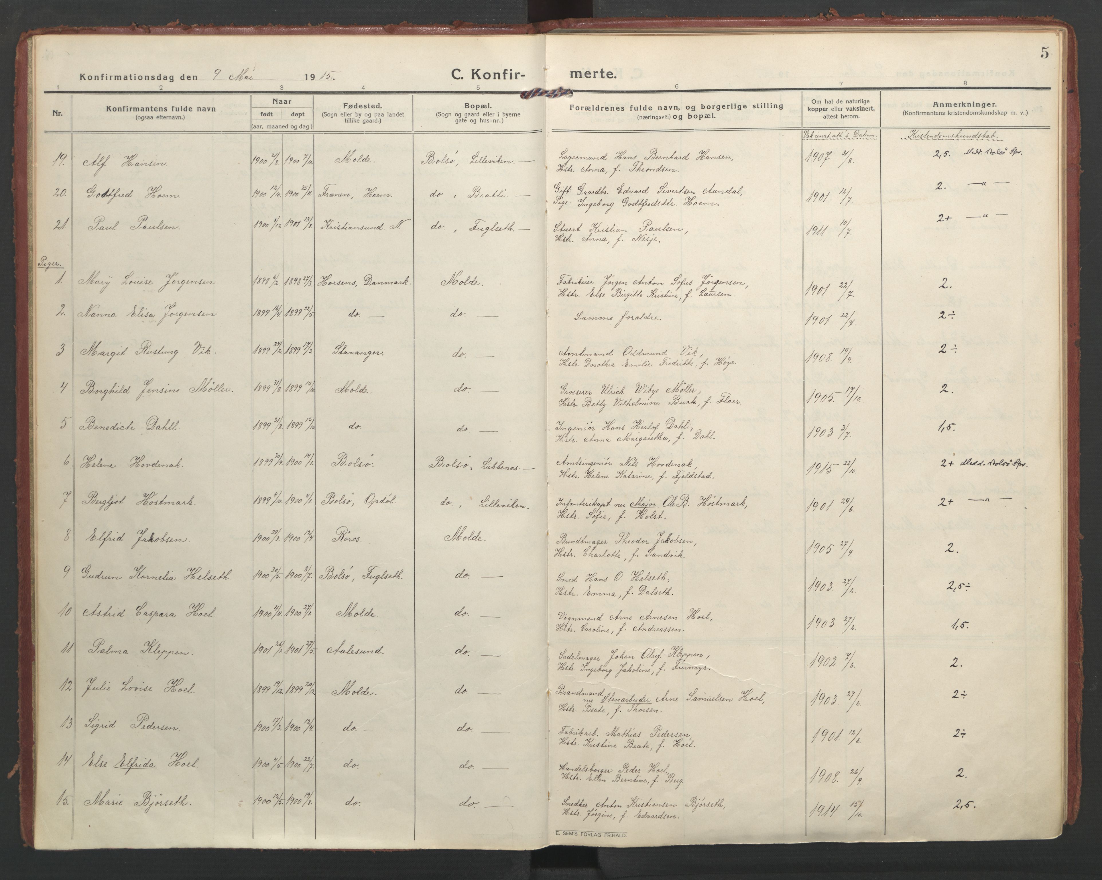 Ministerialprotokoller, klokkerbøker og fødselsregistre - Møre og Romsdal, SAT/A-1454/558/L0695: Parish register (official) no. 558A09, 1915-1942, p. 5