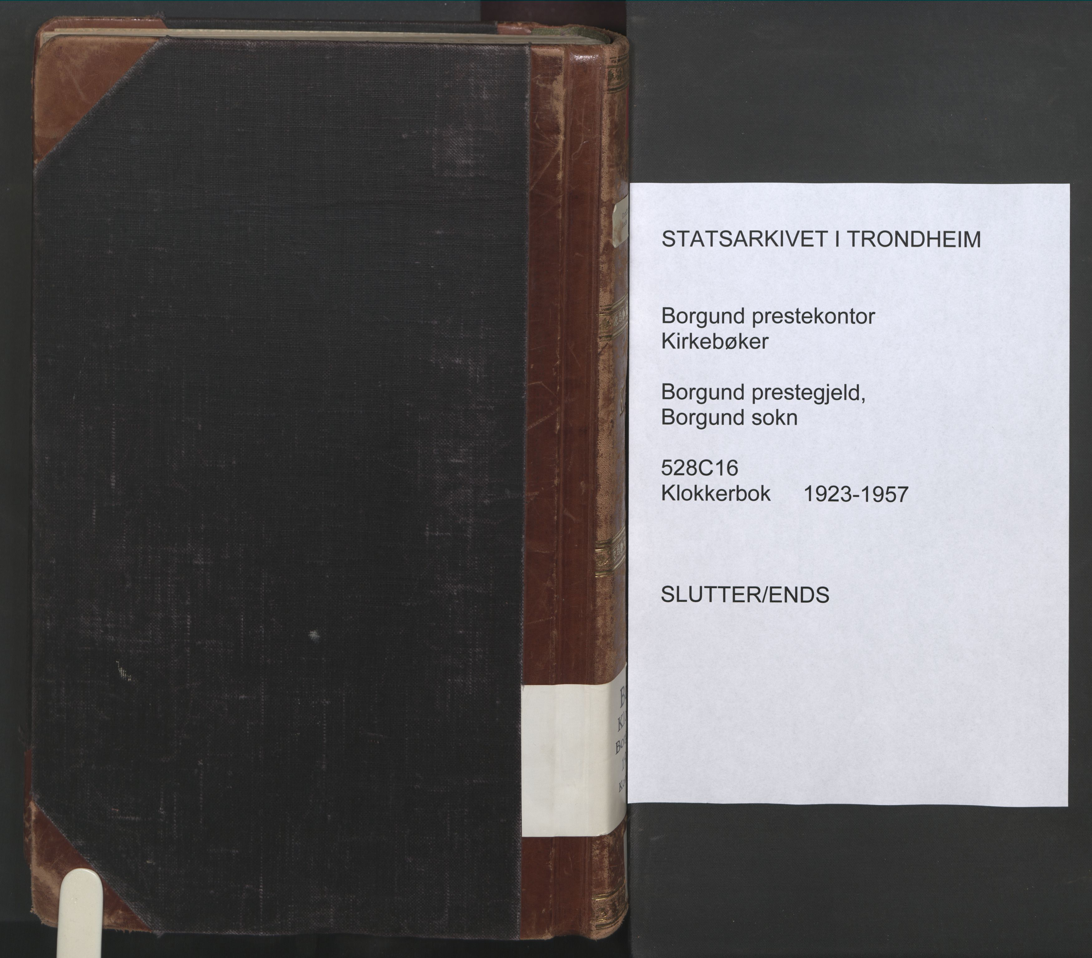 Ministerialprotokoller, klokkerbøker og fødselsregistre - Møre og Romsdal, AV/SAT-A-1454/528/L0435: Parish register (copy) no. 528C16, 1923-1957, p. 299