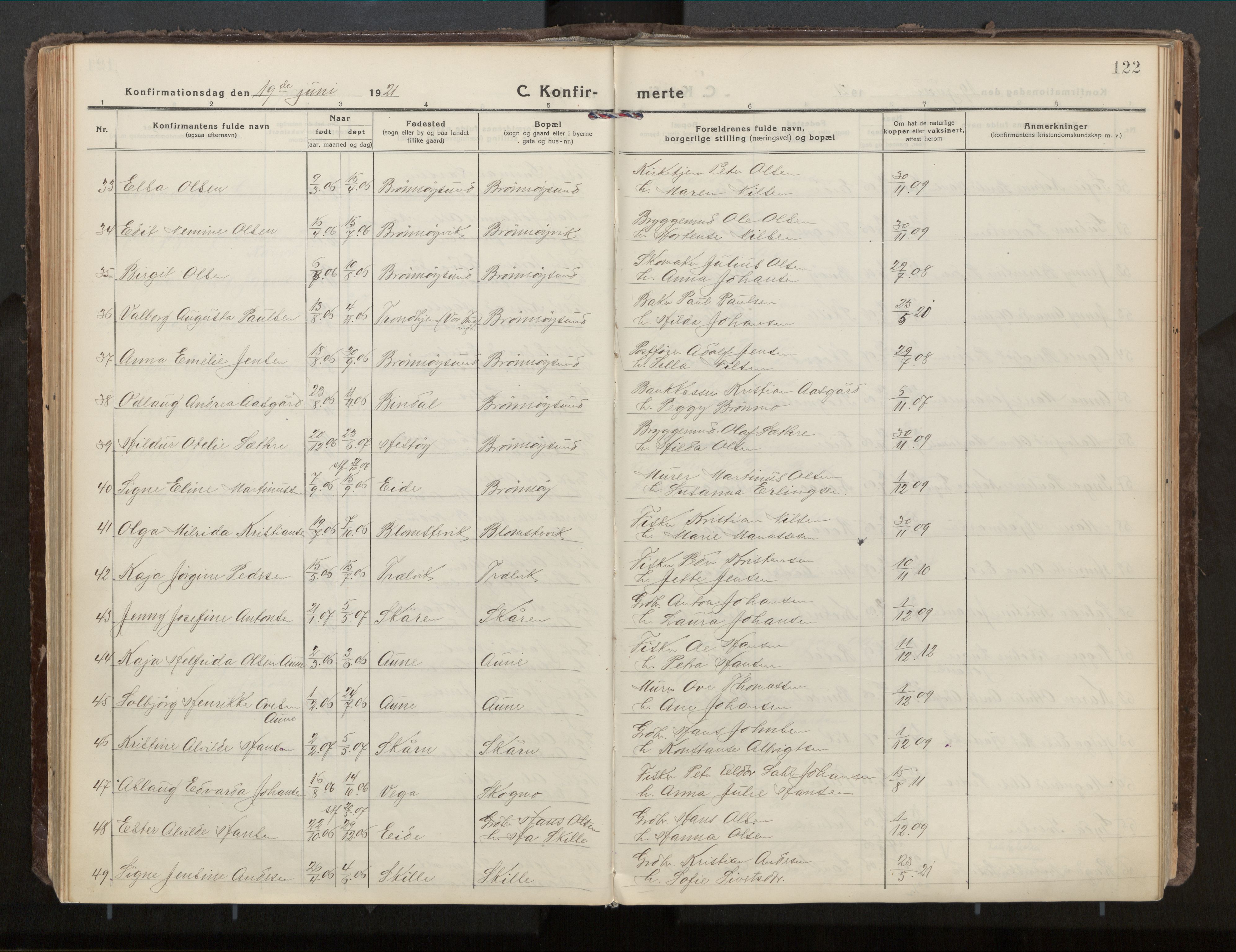 Ministerialprotokoller, klokkerbøker og fødselsregistre - Nordland, AV/SAT-A-1459/813/L0207a: Parish register (official) no. 813A18, 1919-1927, p. 122