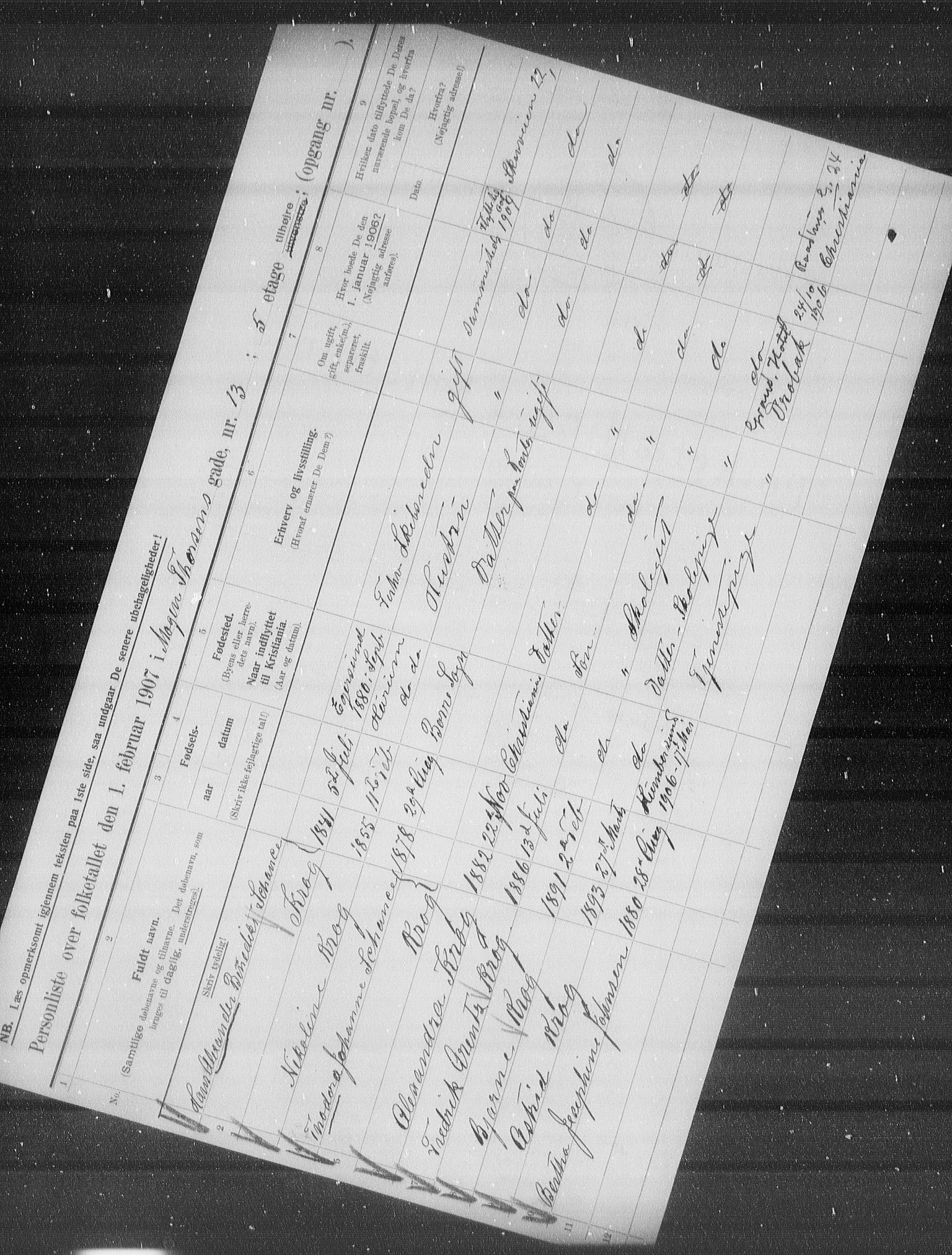 OBA, Municipal Census 1907 for Kristiania, 1907, p. 33527