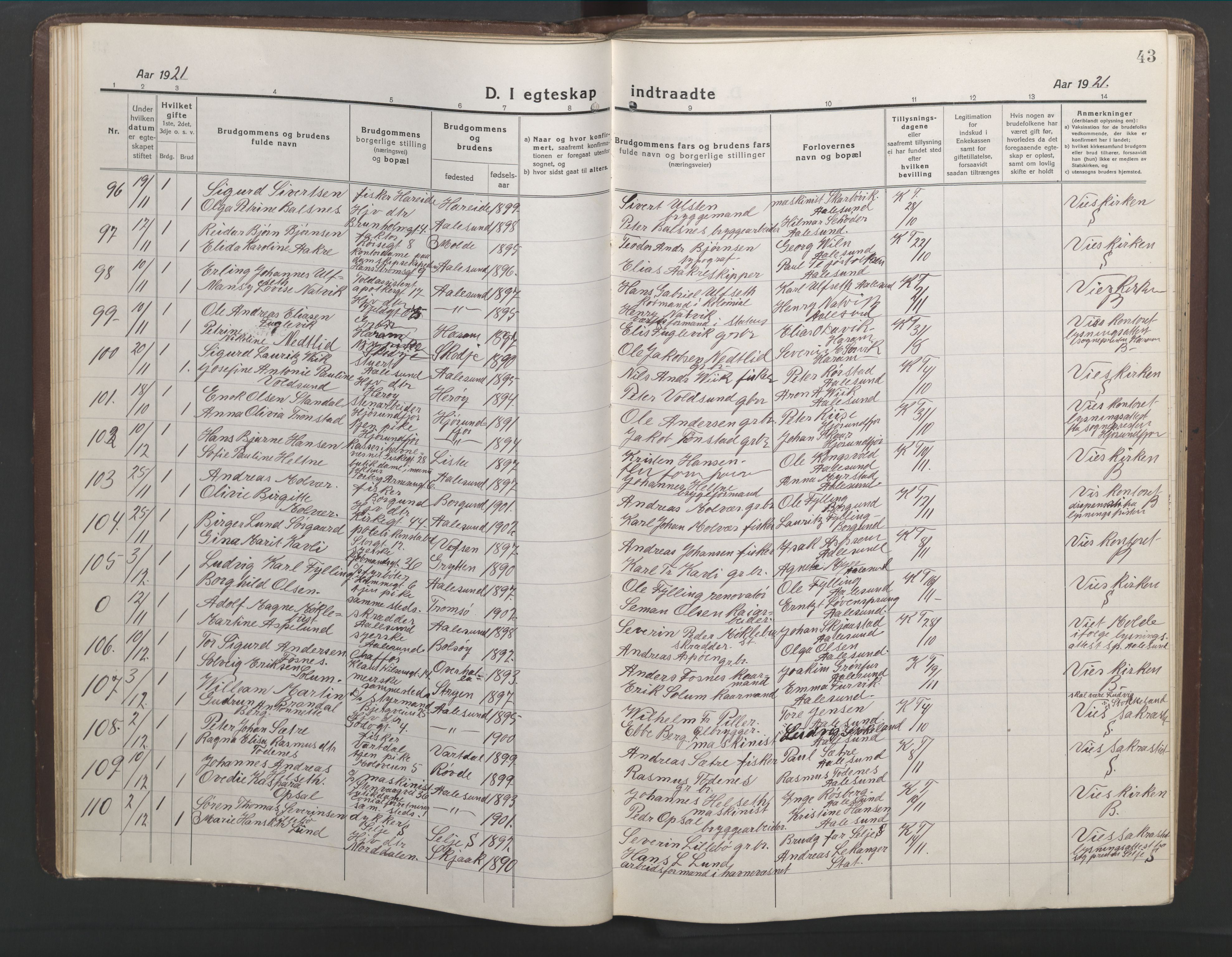 Ministerialprotokoller, klokkerbøker og fødselsregistre - Møre og Romsdal, AV/SAT-A-1454/529/L0473: Parish register (copy) no. 529C10, 1918-1941, p. 43