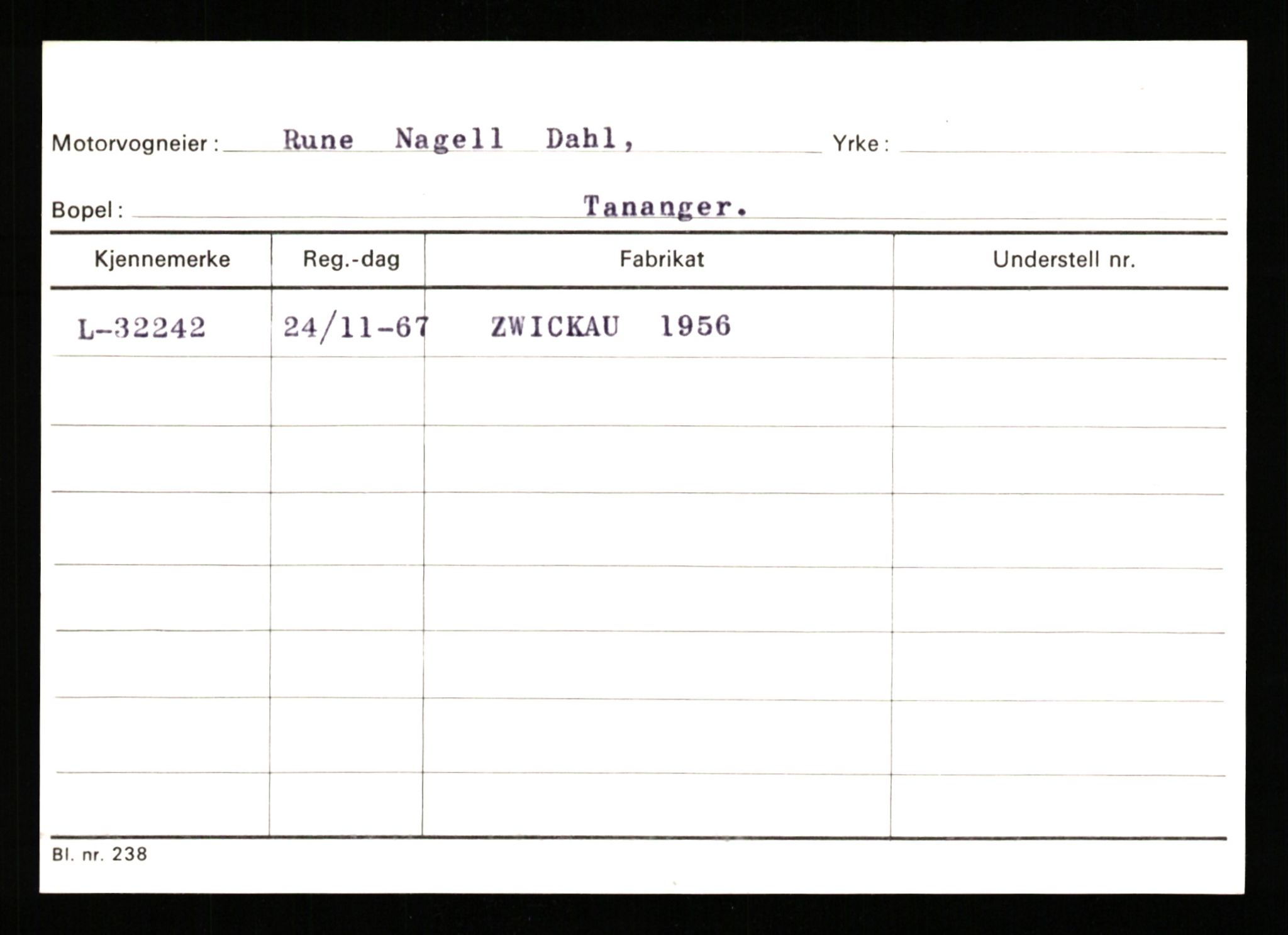 Stavanger trafikkstasjon, AV/SAST-A-101942/0/G/L0005: Registreringsnummer: 23000 - 34245, 1930-1971, p. 2870