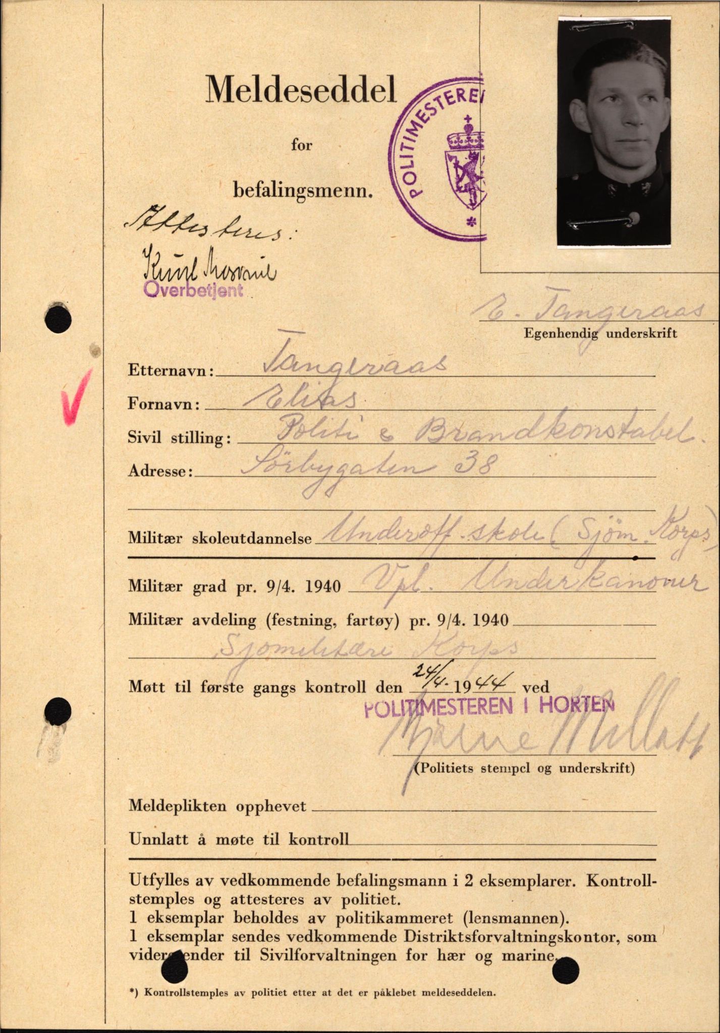 Forsvaret, Forsvarets krigshistoriske avdeling, AV/RA-RAFA-2017/Y/Yf/L0209: II-C-11-2121  -  Okkupasjonstiden.  Meldesedler for befal med foto og oppl. om militær grad 9. apr. 1940., 1944-1945, p. 1047