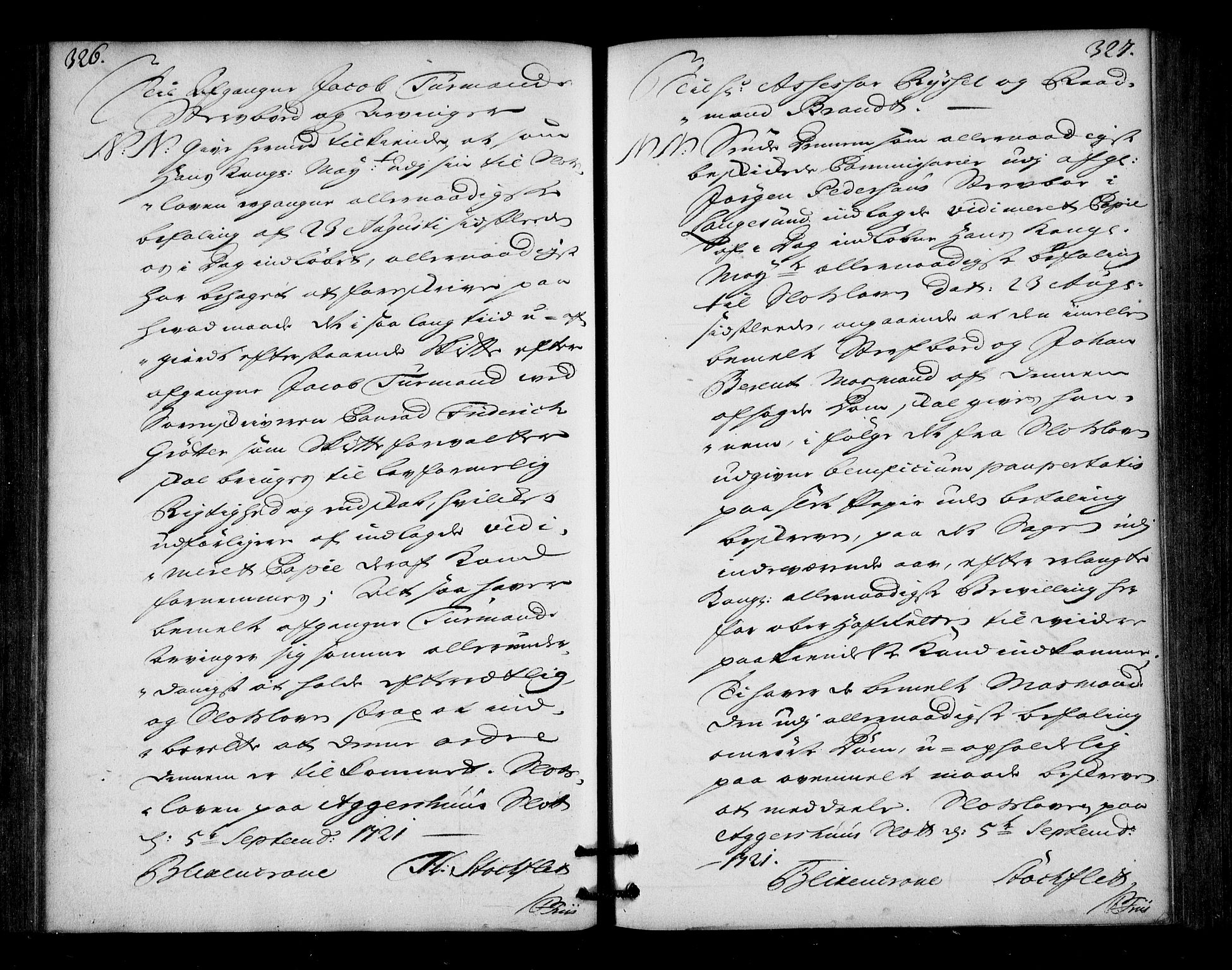 Stattholderembetet 1572-1771, AV/RA-EA-2870/Bd/L0013: Ordreprotokoll, 1720-1722, p. 326-327