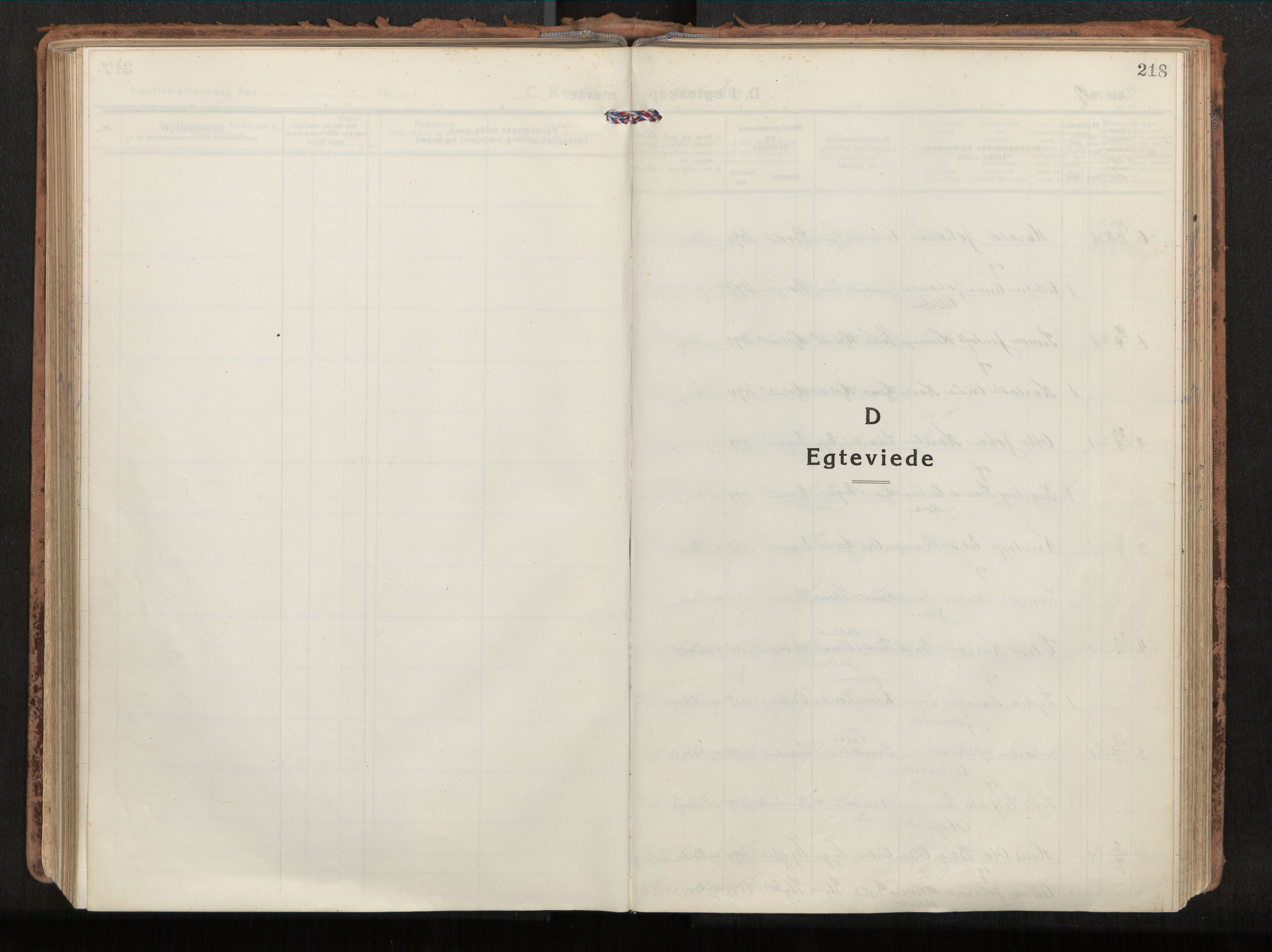 Ministerialprotokoller, klokkerbøker og fødselsregistre - Nordland, AV/SAT-A-1459/880/L1136: Parish register (official) no. 880A10, 1919-1927, p. 218