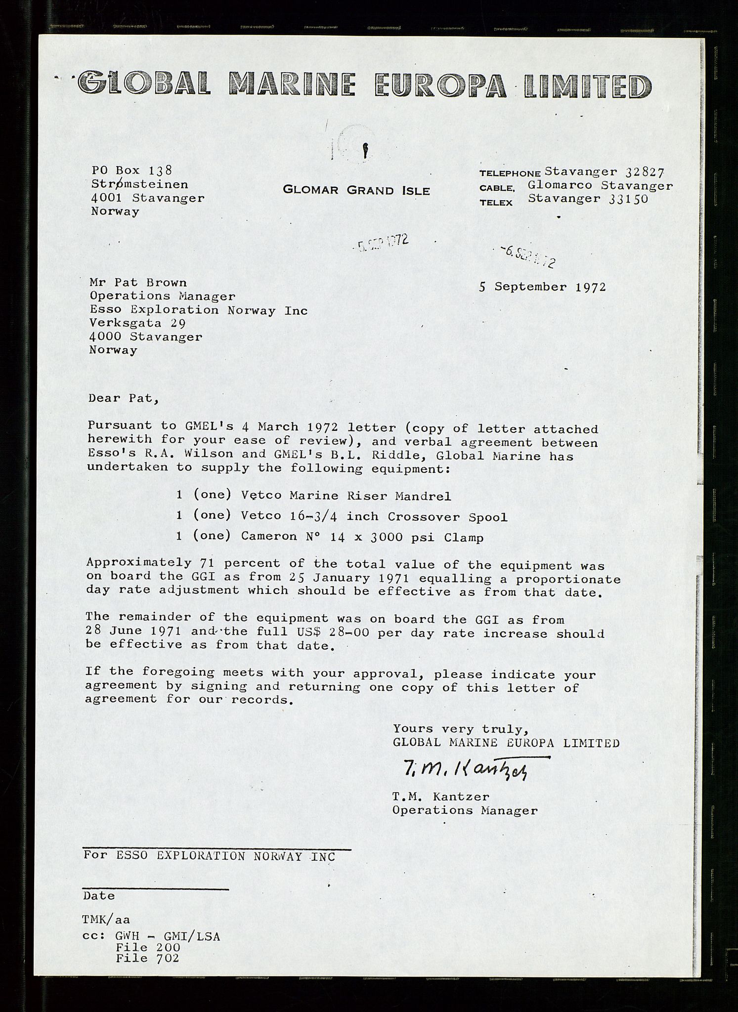 Pa 1512 - Esso Exploration and Production Norway Inc., SAST/A-101917/E/Ea/L0020: Kontrakter og avtaler, 1966-1974, p. 37