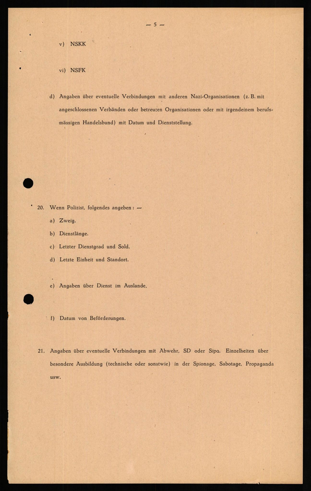 Forsvaret, Forsvarets overkommando II, AV/RA-RAFA-3915/D/Db/L0021: CI Questionaires. Tyske okkupasjonsstyrker i Norge. Tyskere., 1945-1946, p. 419