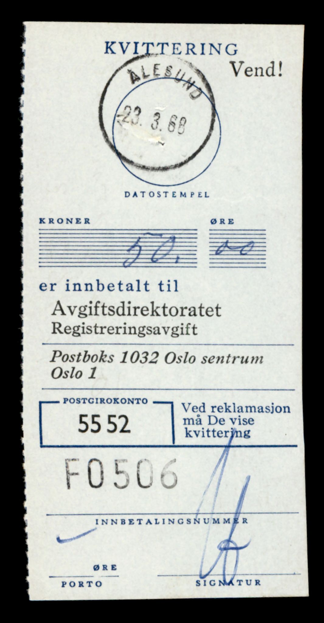 Møre og Romsdal vegkontor - Ålesund trafikkstasjon, AV/SAT-A-4099/F/Fe/L0041: Registreringskort for kjøretøy T 13710 - T 13905, 1927-1998, p. 137
