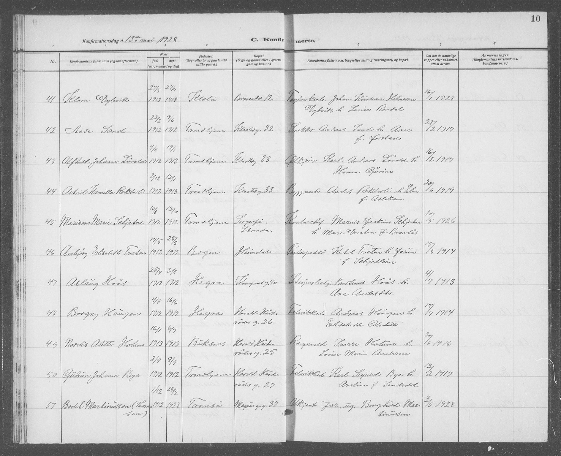Ministerialprotokoller, klokkerbøker og fødselsregistre - Sør-Trøndelag, SAT/A-1456/601/L0099: Parish register (copy) no. 601C17, 1928-1941, p. 10