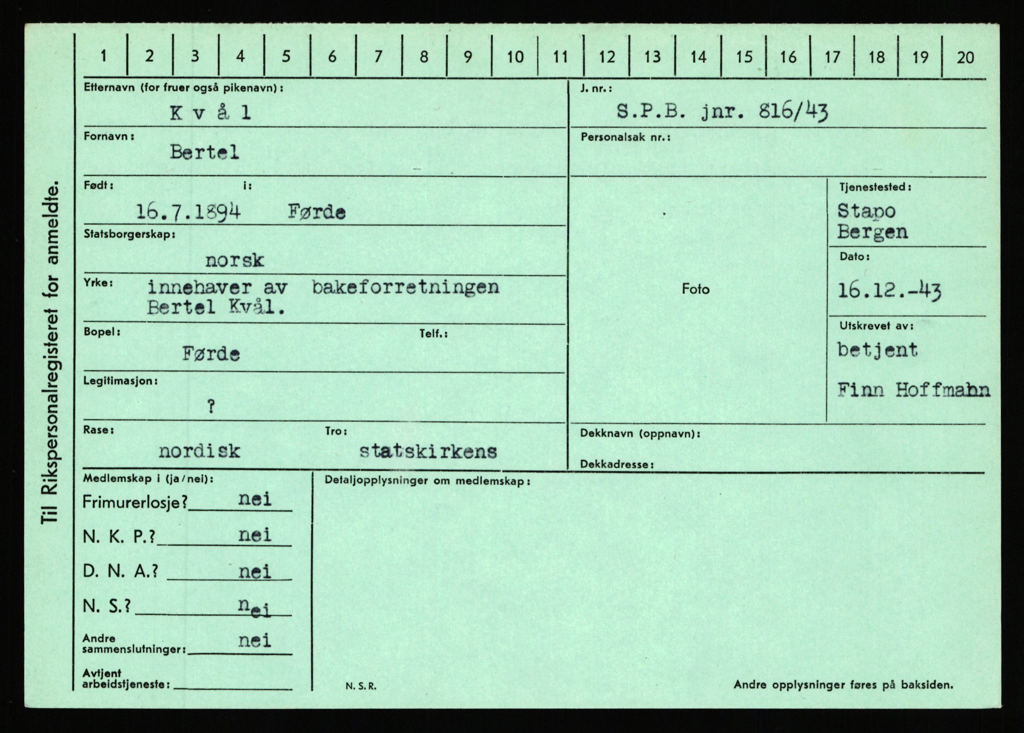 Statspolitiet - Hovedkontoret / Osloavdelingen, AV/RA-S-1329/C/Ca/L0009: Knutsen - Limstrand, 1943-1945, p. 2076