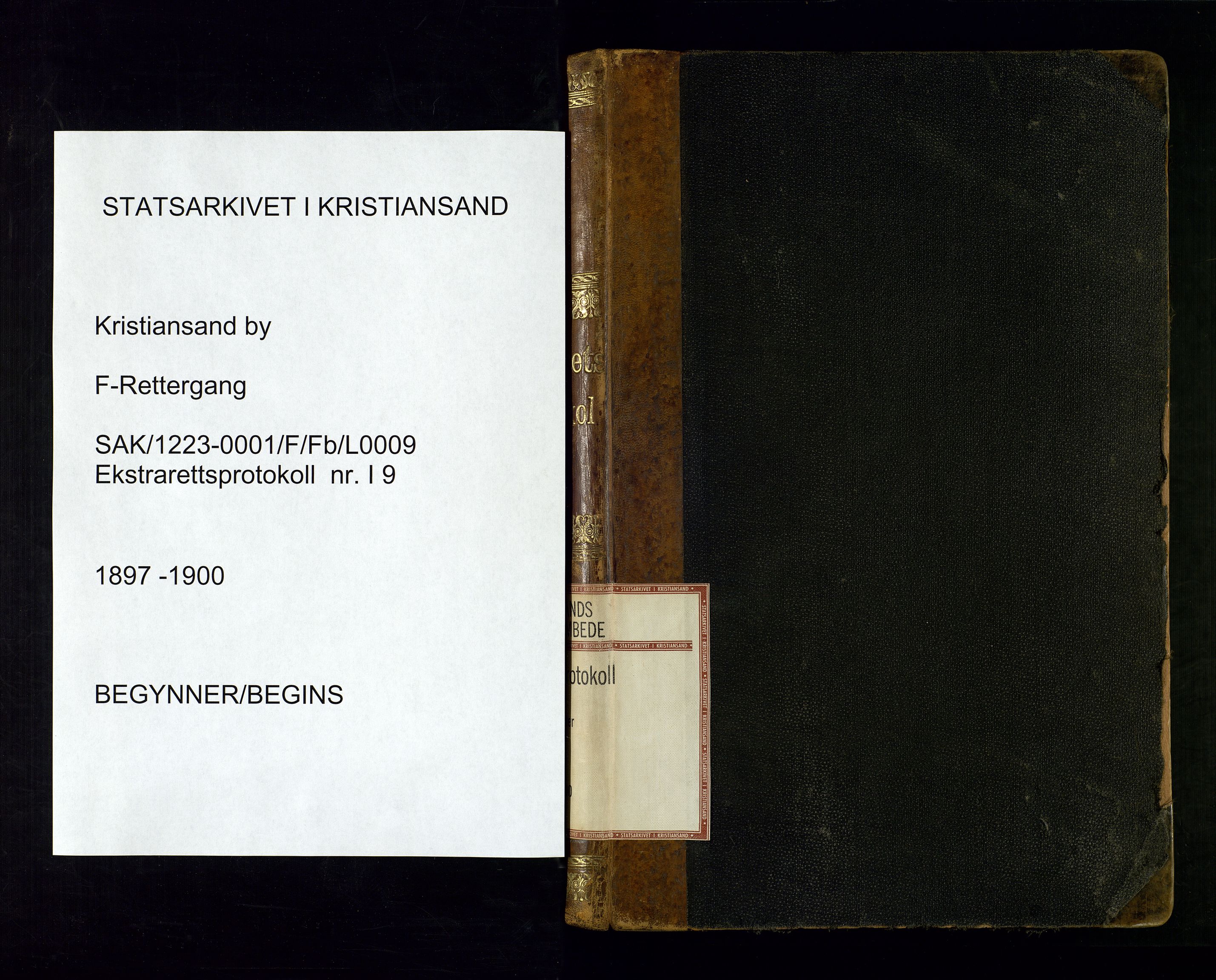 Kristiansand byrett, SAK/1223-0001/F/Fb/L0009: Ekstrarettsprotokoll nr. 9 serie I med register, 1897-1900