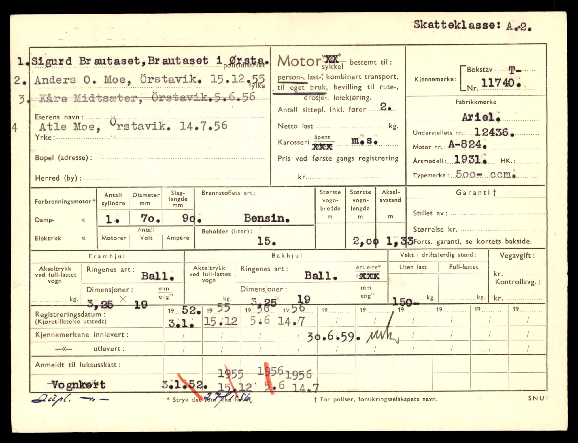 Møre og Romsdal vegkontor - Ålesund trafikkstasjon, AV/SAT-A-4099/F/Fe/L0030: Registreringskort for kjøretøy T 11620 - T 11799, 1927-1998, p. 1601