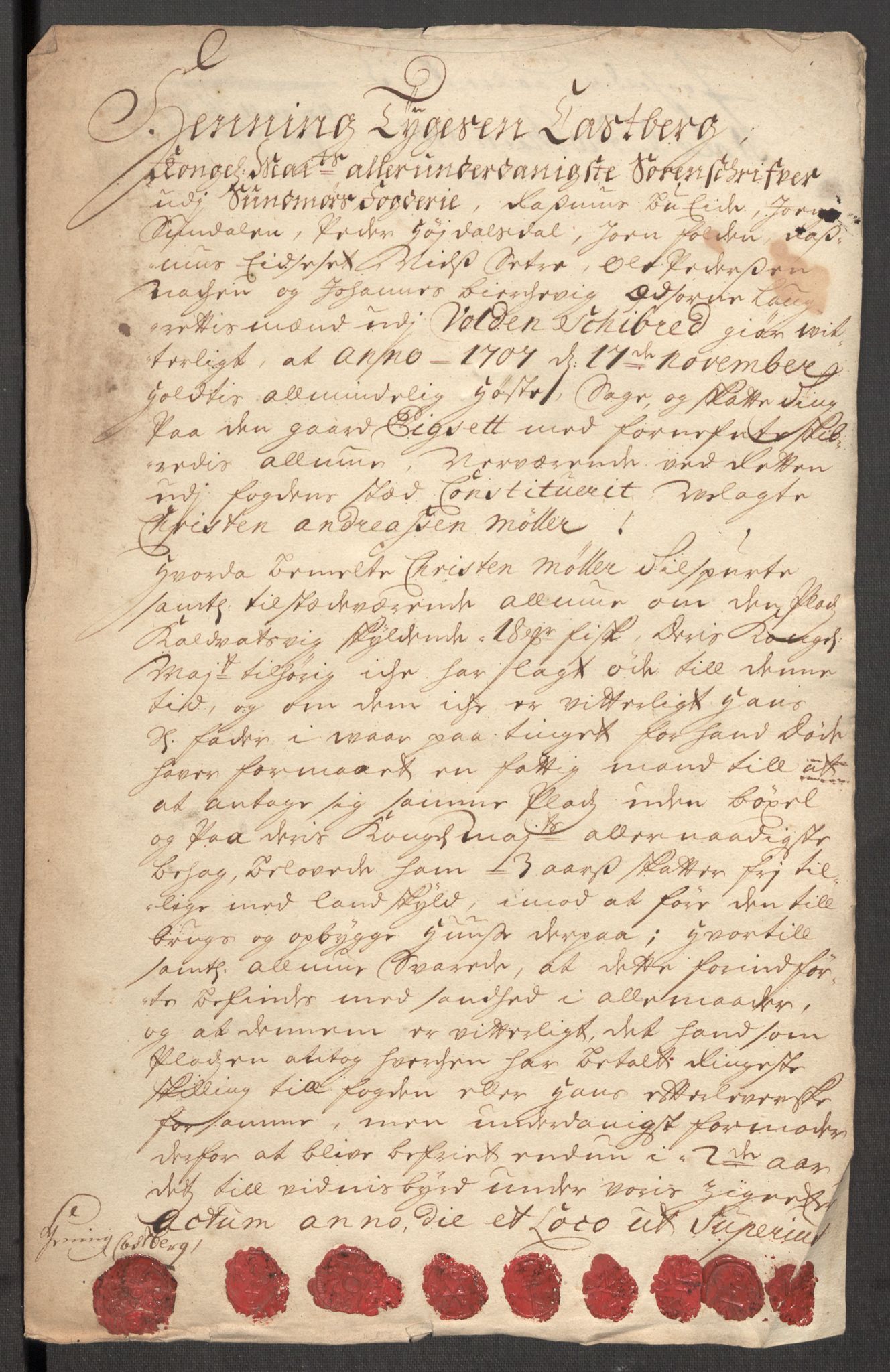 Rentekammeret inntil 1814, Reviderte regnskaper, Fogderegnskap, RA/EA-4092/R54/L3561: Fogderegnskap Sunnmøre, 1706-1707, p. 347