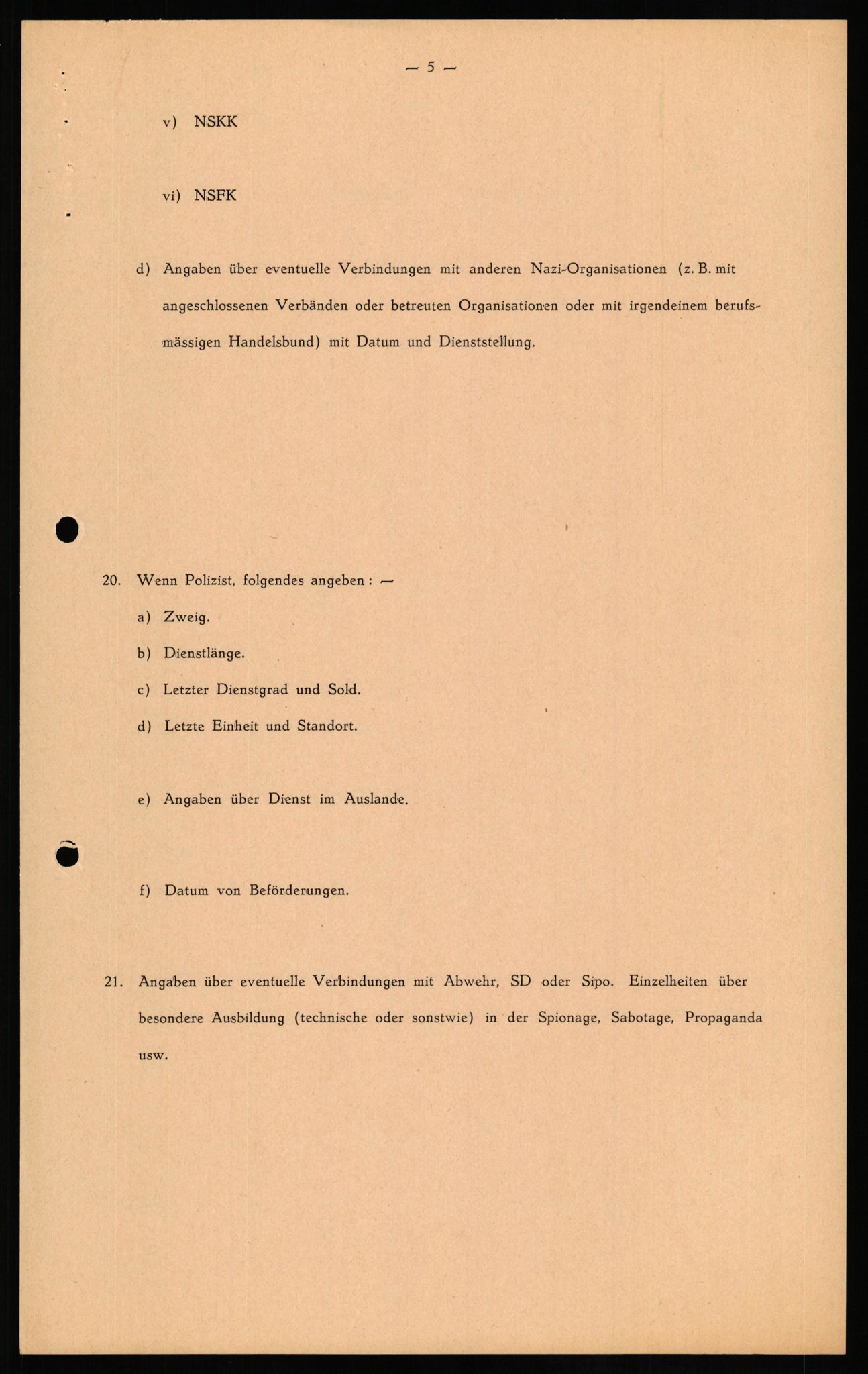 Forsvaret, Forsvarets overkommando II, AV/RA-RAFA-3915/D/Db/L0018: CI Questionaires. Tyske okkupasjonsstyrker i Norge. Tyskere., 1945-1946, p. 197